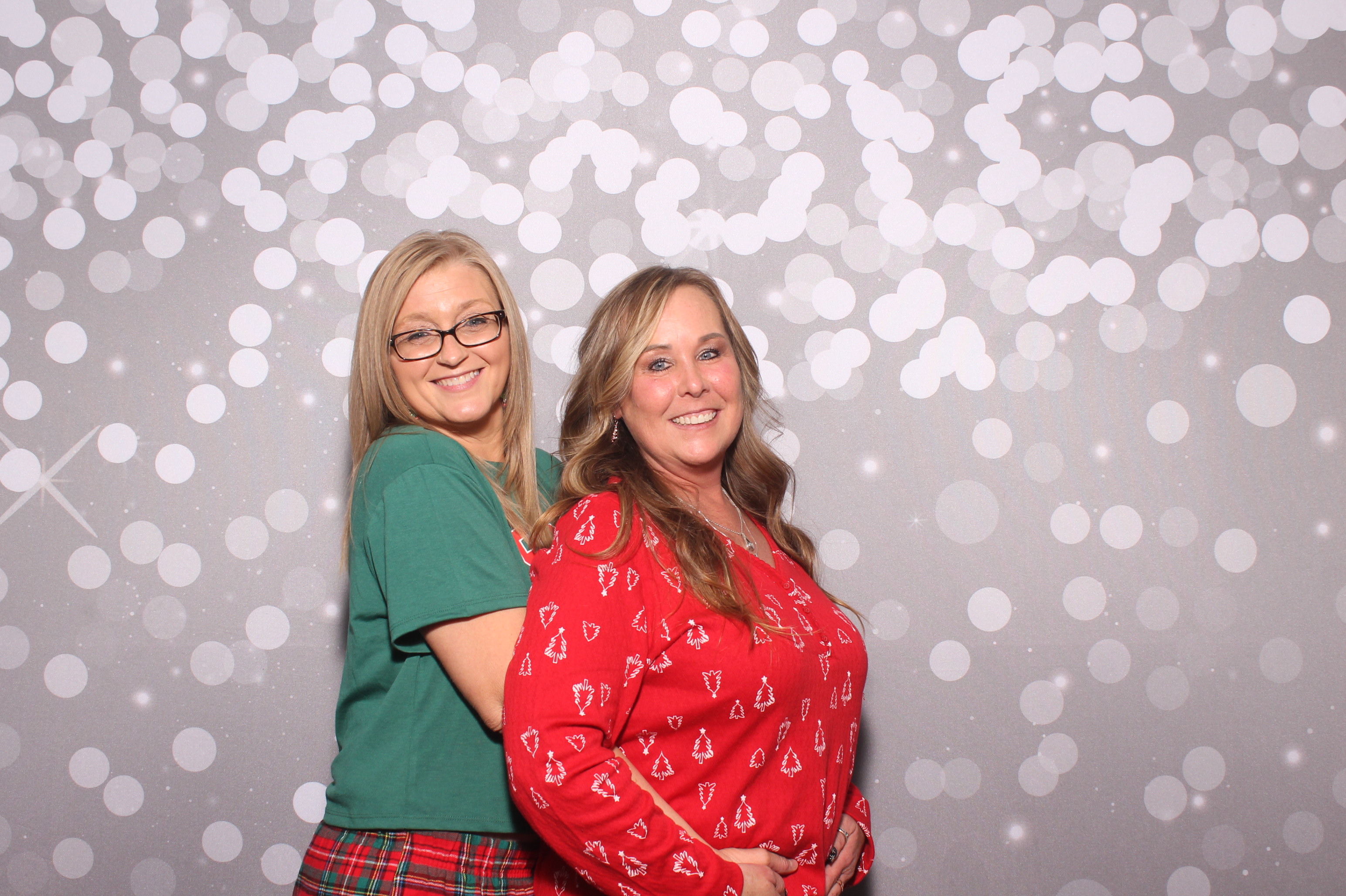 Stahl Vision Christmas Party 2024 | View more photos from the event at gallery.photoboothcincy.com/u/PhotoBoothCincy/Stahl-Vision-Christmas-Party-2024