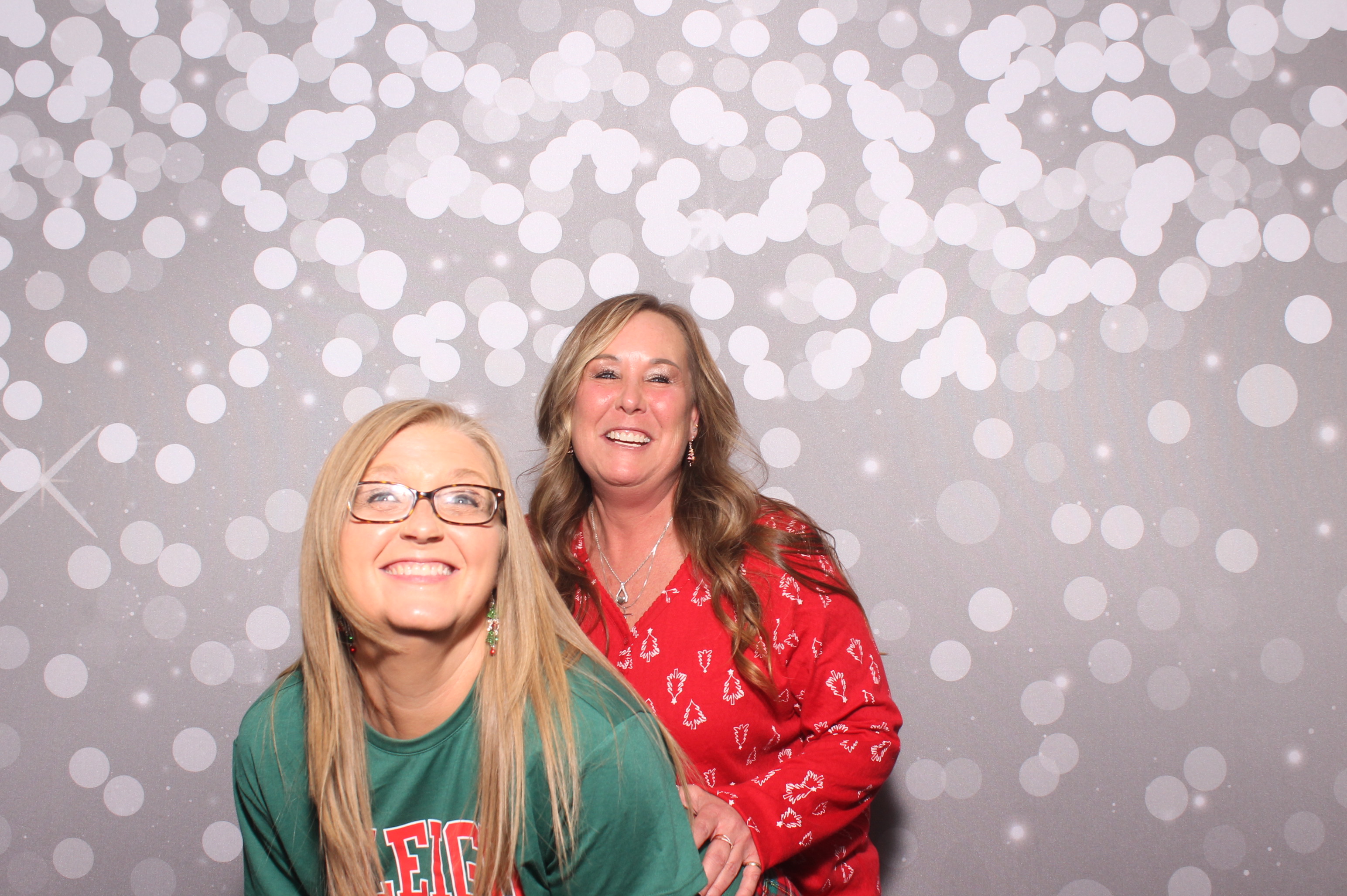 Stahl Vision Christmas Party 2024 | View more photos from the event at gallery.photoboothcincy.com/u/PhotoBoothCincy/Stahl-Vision-Christmas-Party-2024