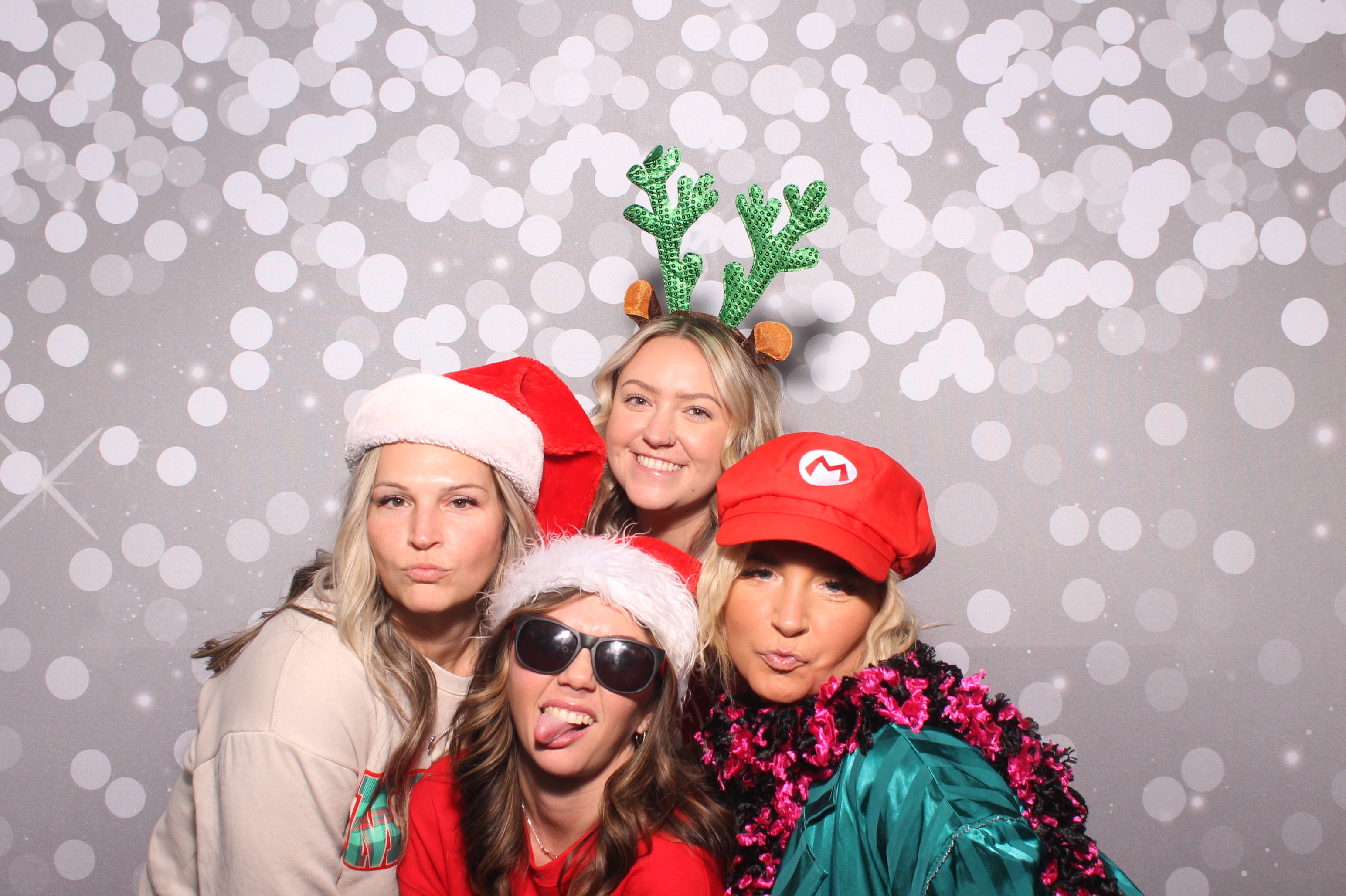 Stahl Vision Christmas Party 2024 | View more photos from the event at gallery.photoboothcincy.com/u/PhotoBoothCincy/Stahl-Vision-Christmas-Party-2024