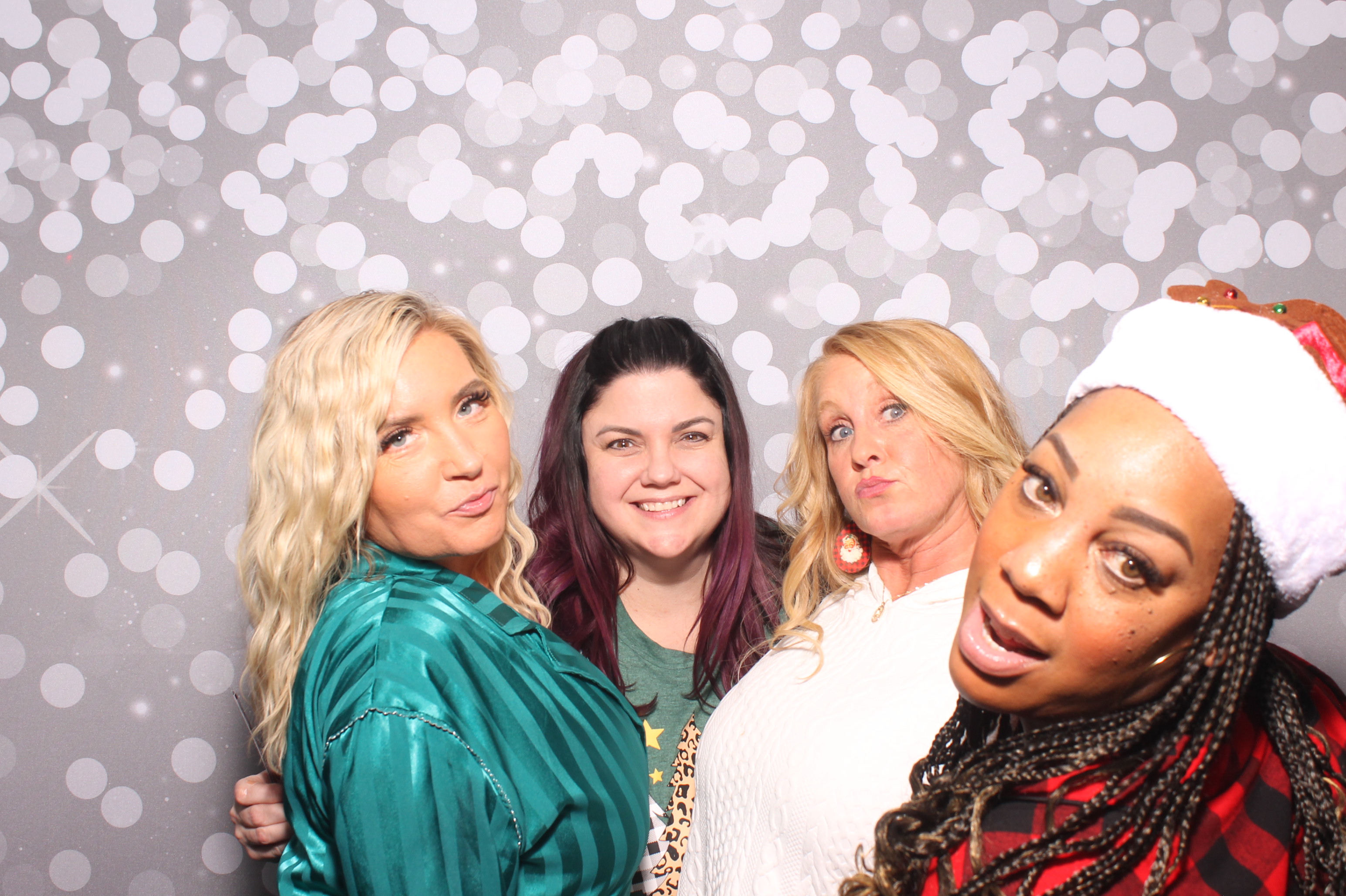 Stahl Vision Christmas Party 2024 | View more photos from the event at gallery.photoboothcincy.com/u/PhotoBoothCincy/Stahl-Vision-Christmas-Party-2024