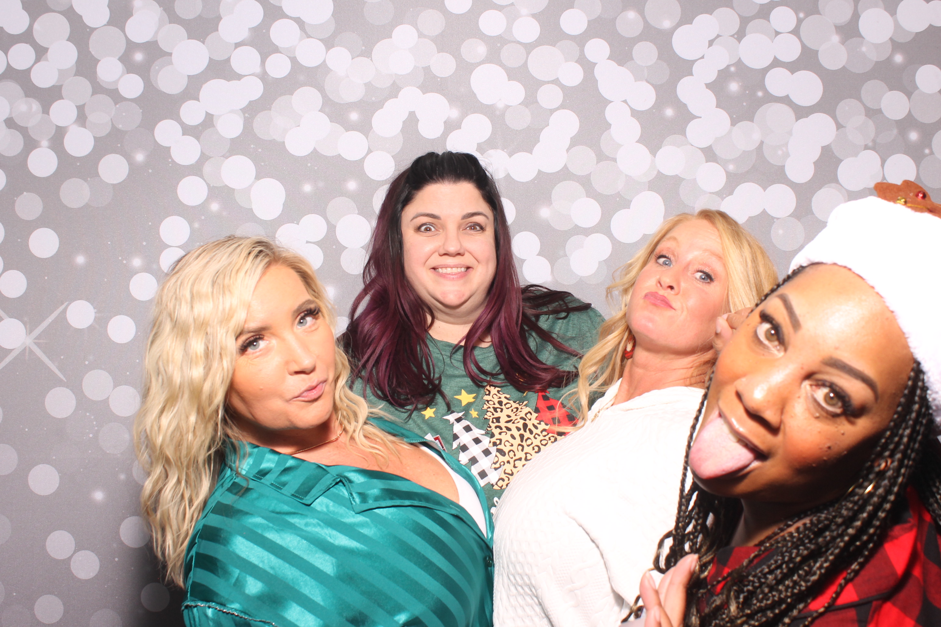 Stahl Vision Christmas Party 2024 | View more photos from the event at gallery.photoboothcincy.com/u/PhotoBoothCincy/Stahl-Vision-Christmas-Party-2024
