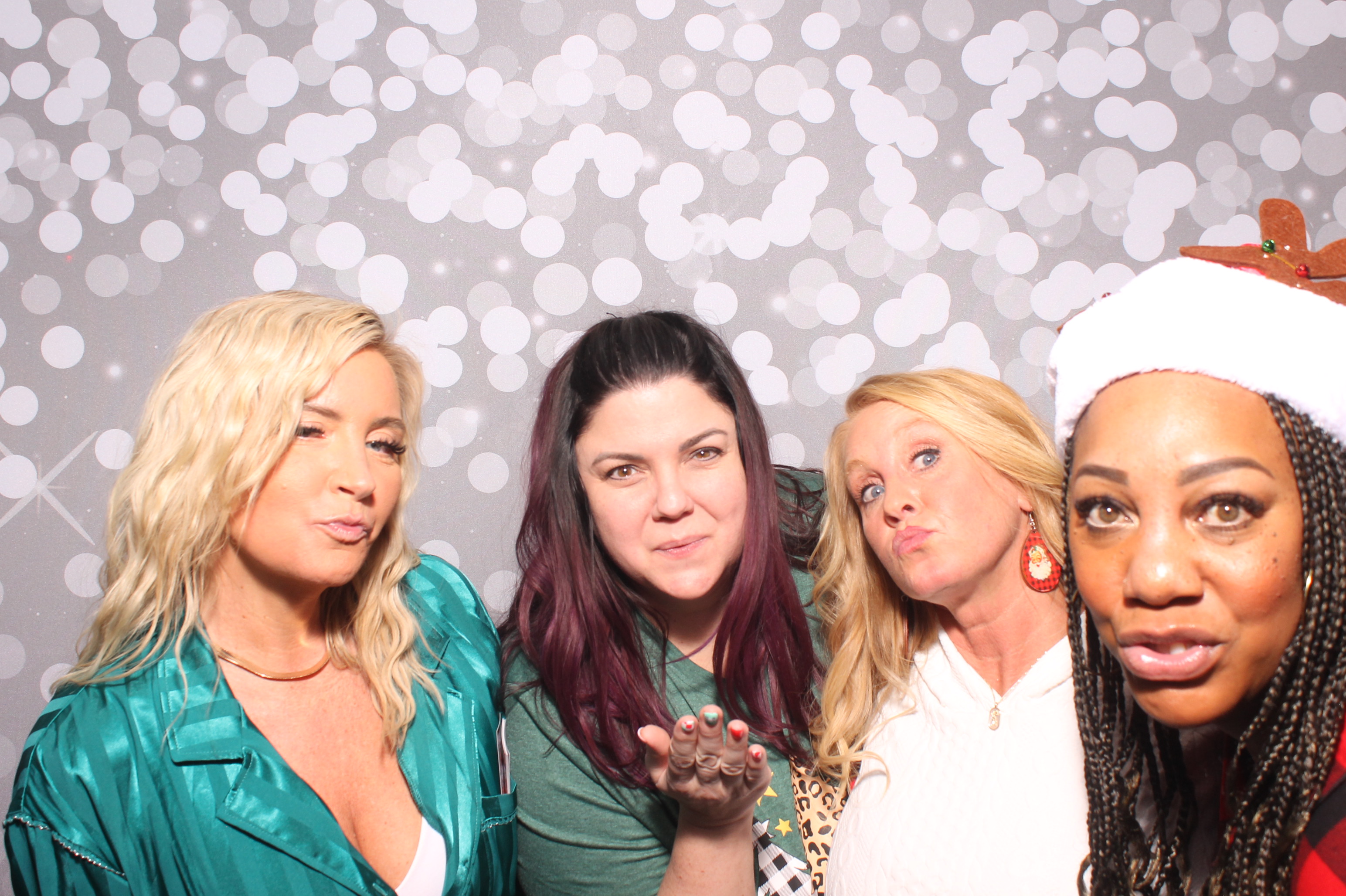 Stahl Vision Christmas Party 2024 | View more photos from the event at gallery.photoboothcincy.com/u/PhotoBoothCincy/Stahl-Vision-Christmas-Party-2024