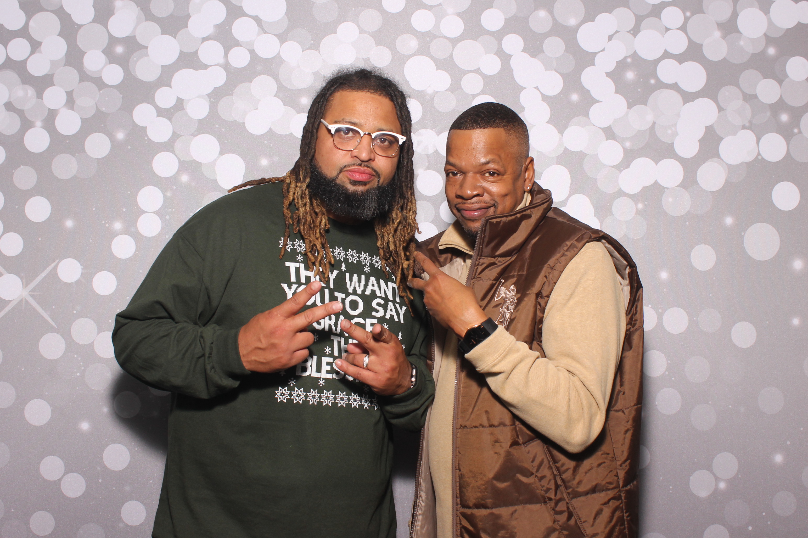 Stahl Vision Christmas Party 2024 | View more photos from the event at gallery.photoboothcincy.com/u/PhotoBoothCincy/Stahl-Vision-Christmas-Party-2024