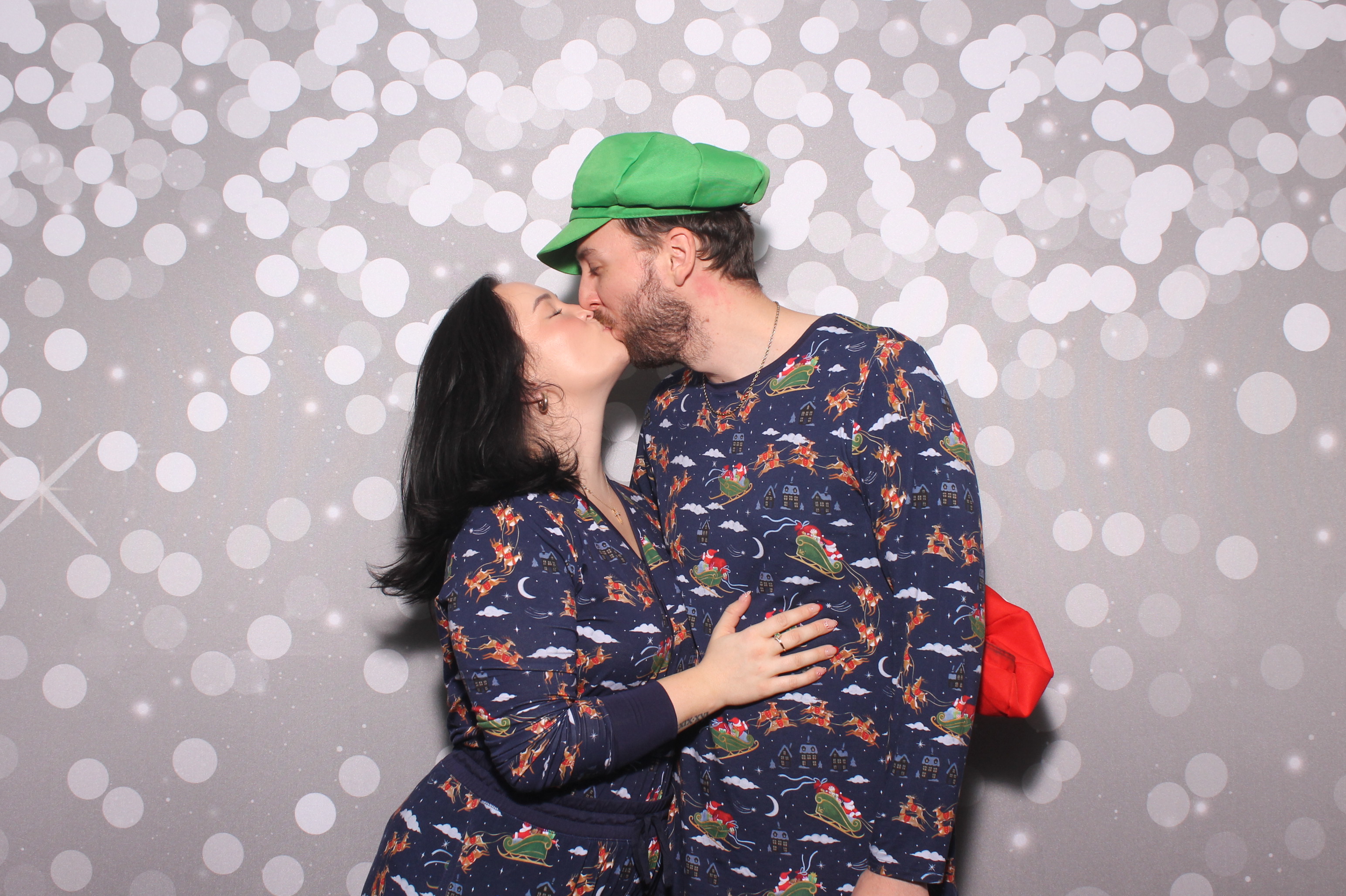 Stahl Vision Christmas Party 2024 | View more photos from the event at gallery.photoboothcincy.com/u/PhotoBoothCincy/Stahl-Vision-Christmas-Party-2024