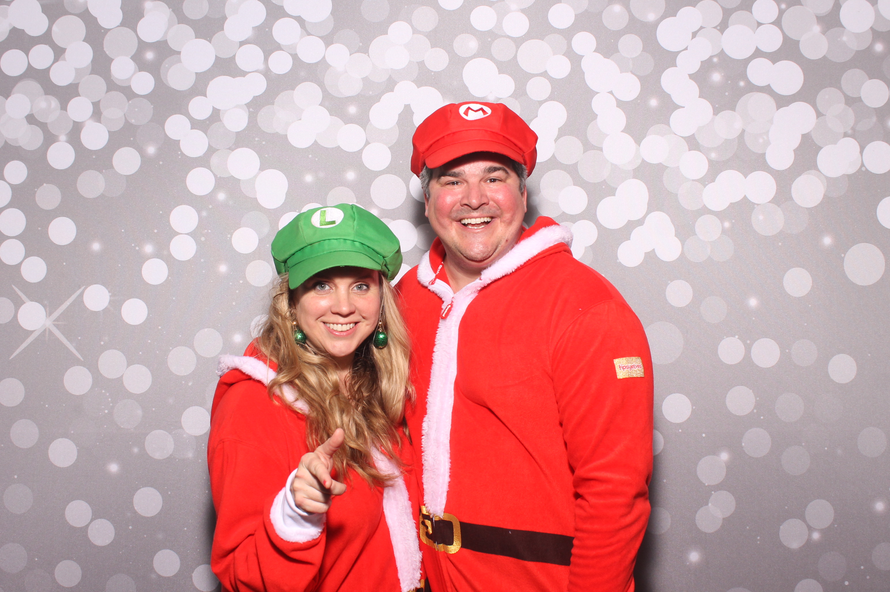 Stahl Vision Christmas Party 2024 | View more photos from the event at gallery.photoboothcincy.com/u/PhotoBoothCincy/Stahl-Vision-Christmas-Party-2024