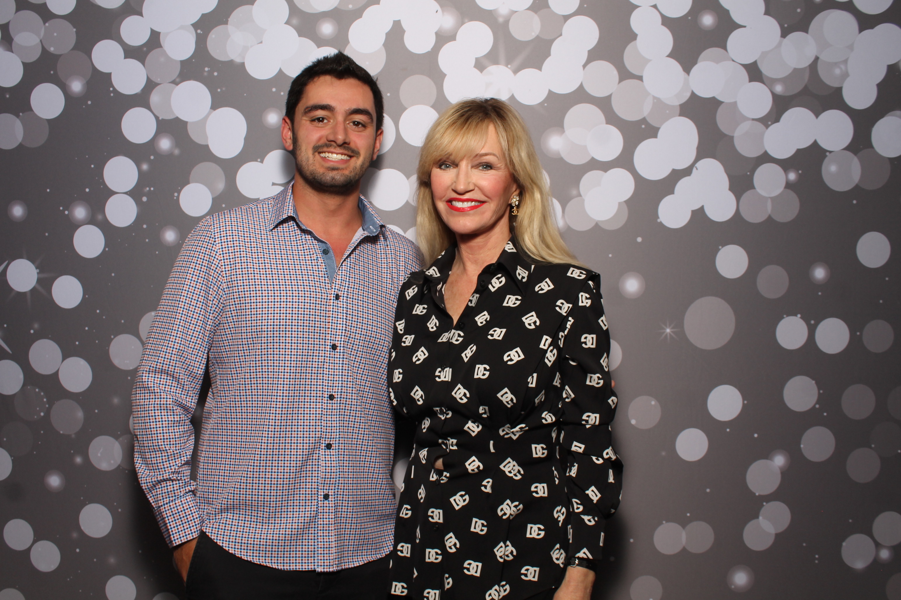 Stratos 50th Birthday | View more photos from the event at gallery.photoboothcincy.com/u/PhotoBoothCincy/Stratos-50th-Birthday
