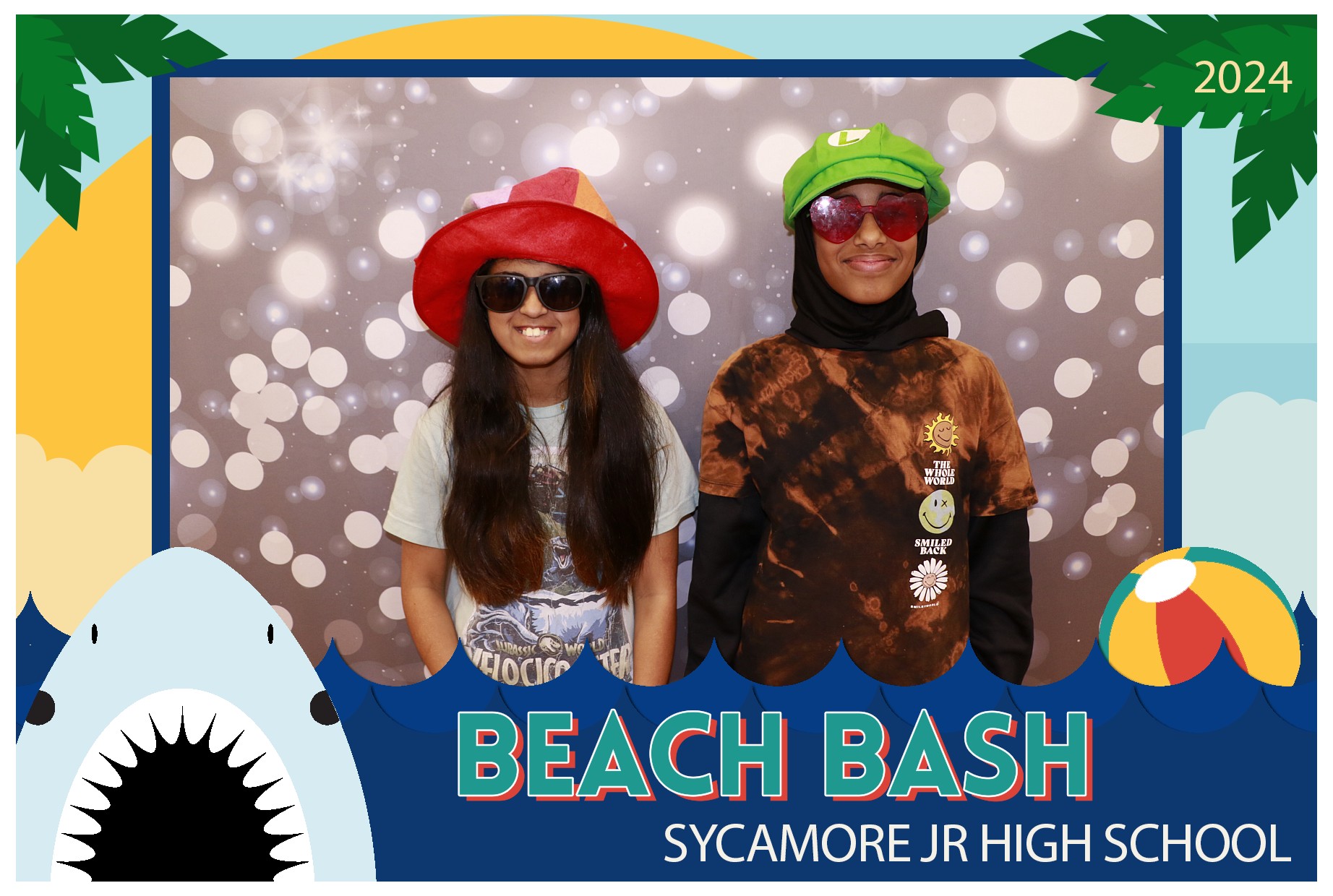 Sycamore Beach Bash | View more photos from the event at gallery.photoboothcincy.com/u/PhotoBoothCincy/Sycamore-Beach-Bash