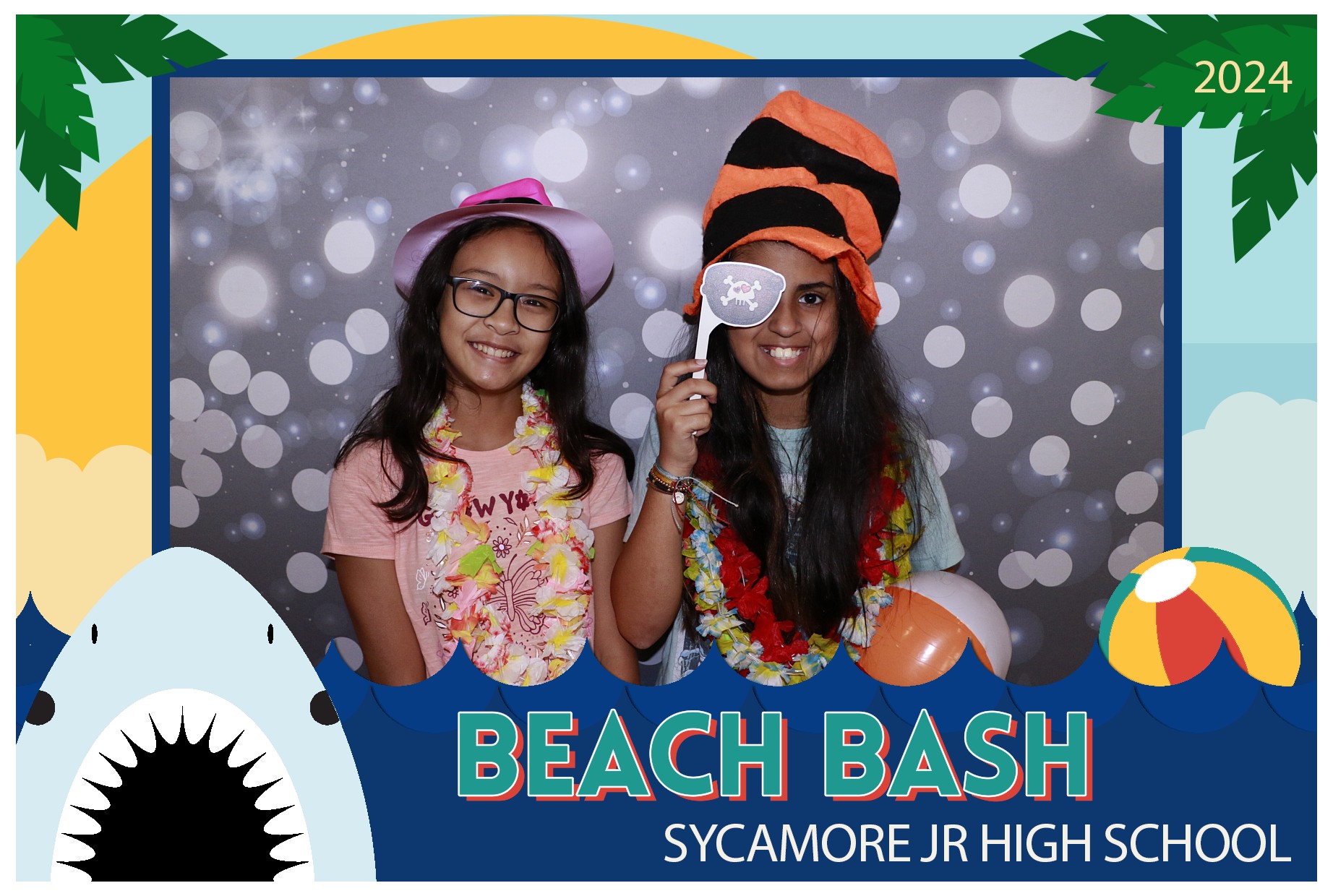 Sycamore Beach Bash | View more photos from the event at gallery.photoboothcincy.com/u/PhotoBoothCincy/Sycamore-Beach-Bash
