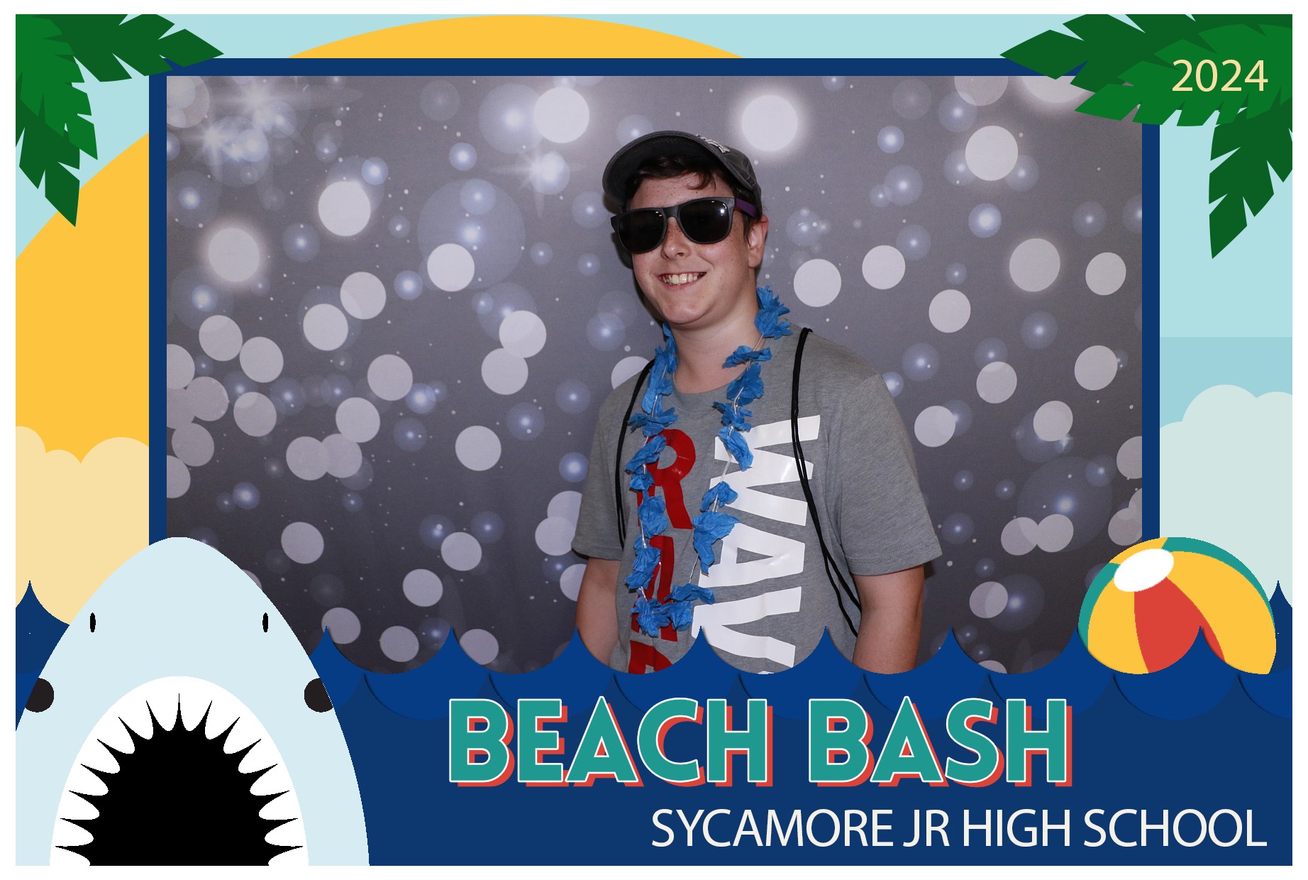 Sycamore Beach Bash | View more photos from the event at gallery.photoboothcincy.com/u/PhotoBoothCincy/Sycamore-Beach-Bash