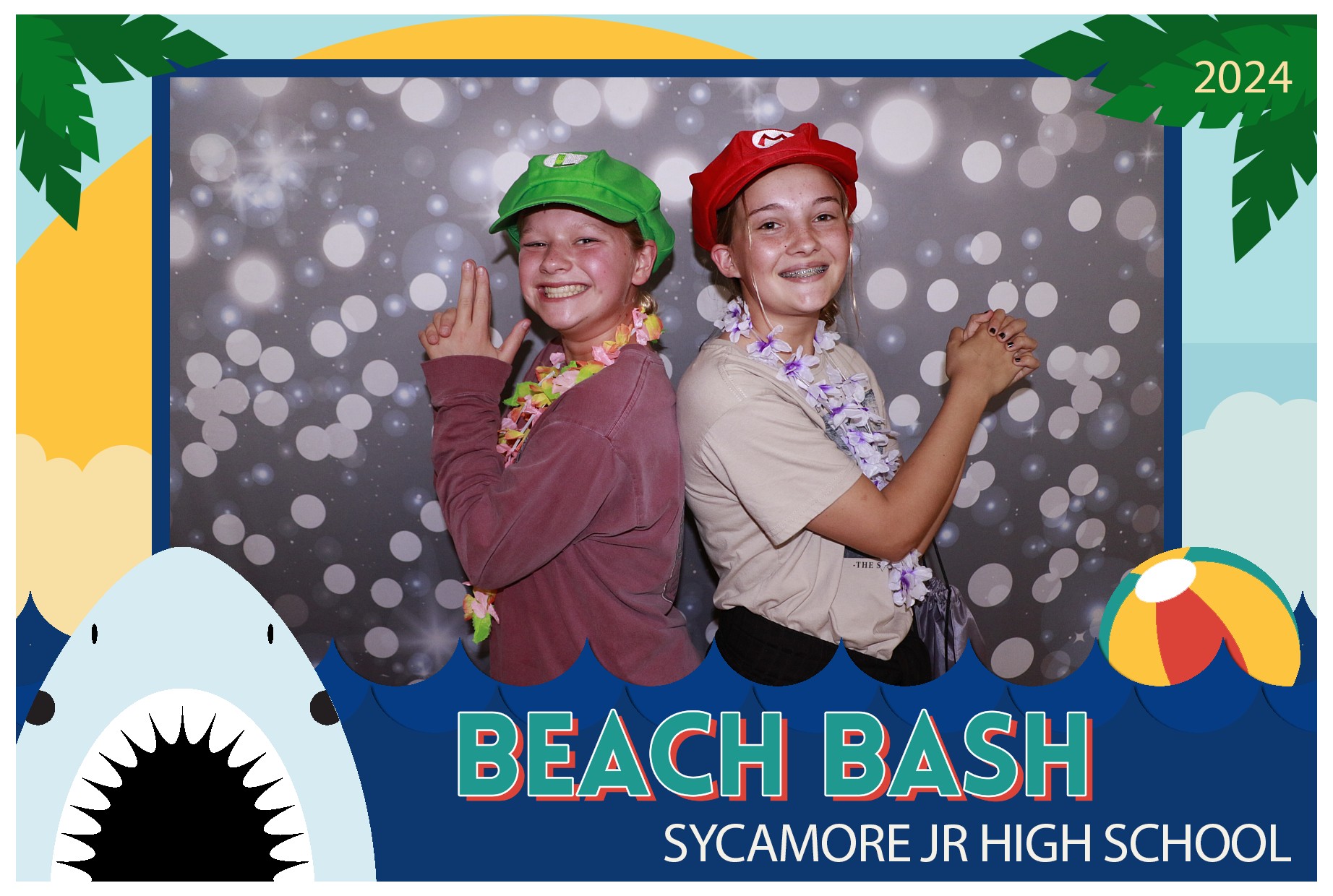 Sycamore Beach Bash | View more photos from the event at gallery.photoboothcincy.com/u/PhotoBoothCincy/Sycamore-Beach-Bash