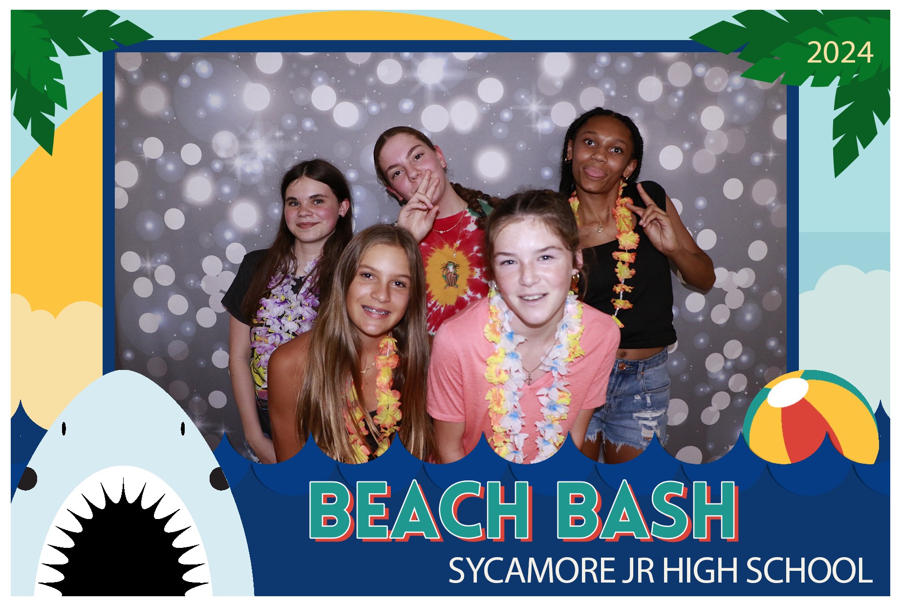 Sycamore Beach Bash | View more photos from the event at gallery.photoboothcincy.com/u/PhotoBoothCincy/Sycamore-Beach-Bash
