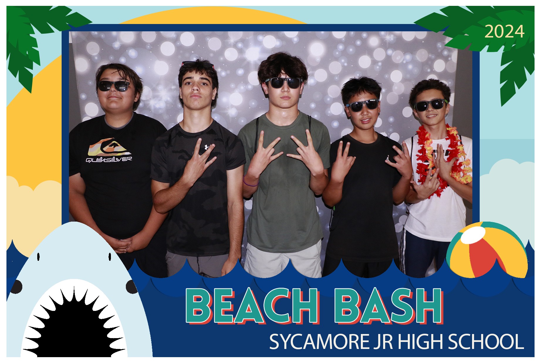 Sycamore Beach Bash | View more photos from the event at gallery.photoboothcincy.com/u/PhotoBoothCincy/Sycamore-Beach-Bash