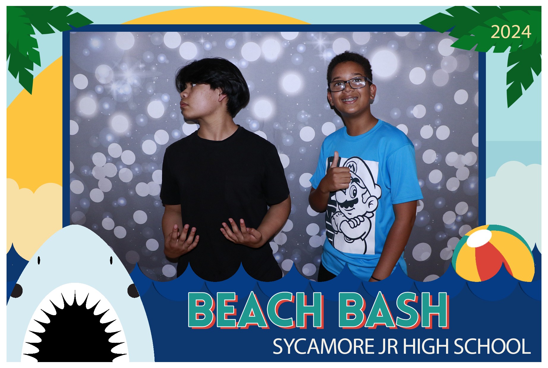 Sycamore Beach Bash | View more photos from the event at gallery.photoboothcincy.com/u/PhotoBoothCincy/Sycamore-Beach-Bash