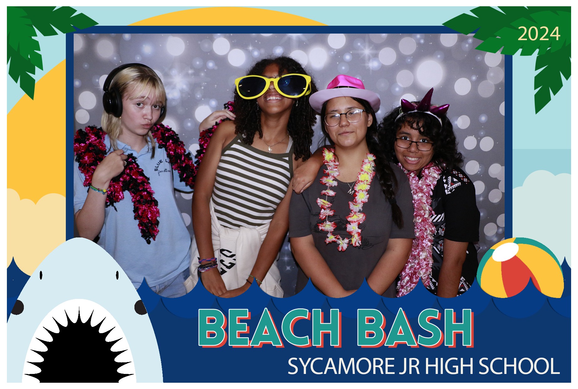 Sycamore Beach Bash | View more photos from the event at gallery.photoboothcincy.com/u/PhotoBoothCincy/Sycamore-Beach-Bash