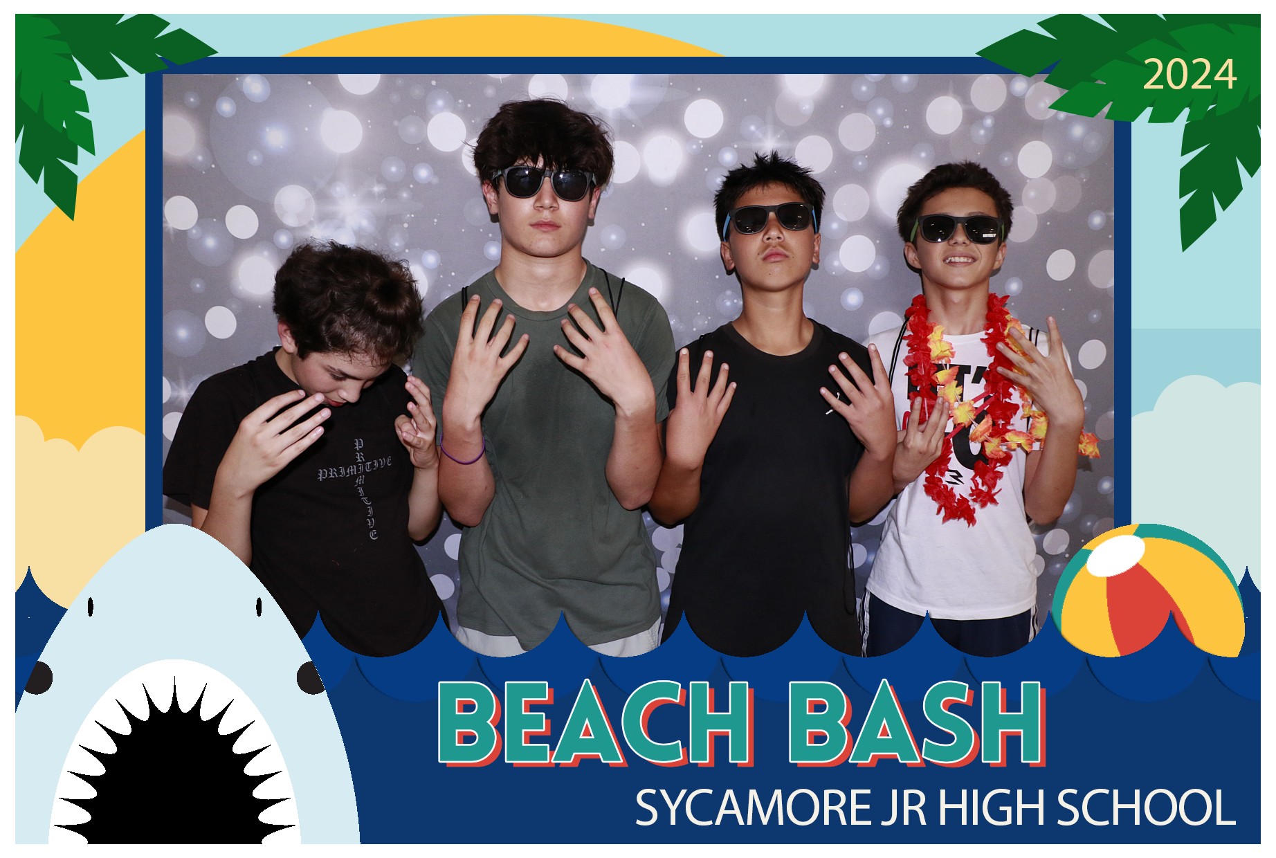 Sycamore Beach Bash | View more photos from the event at gallery.photoboothcincy.com/u/PhotoBoothCincy/Sycamore-Beach-Bash
