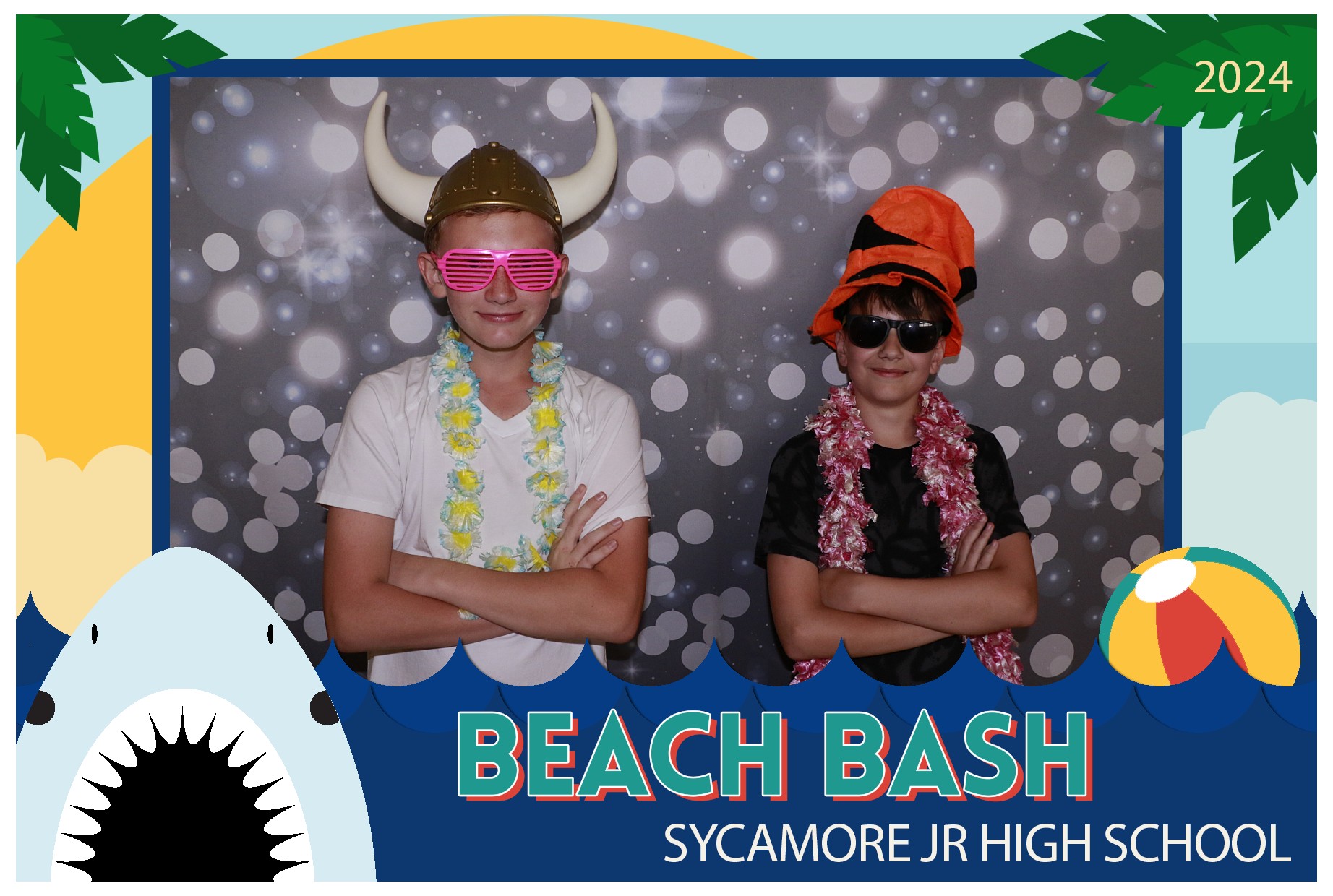 Sycamore Beach Bash | View more photos from the event at gallery.photoboothcincy.com/u/PhotoBoothCincy/Sycamore-Beach-Bash