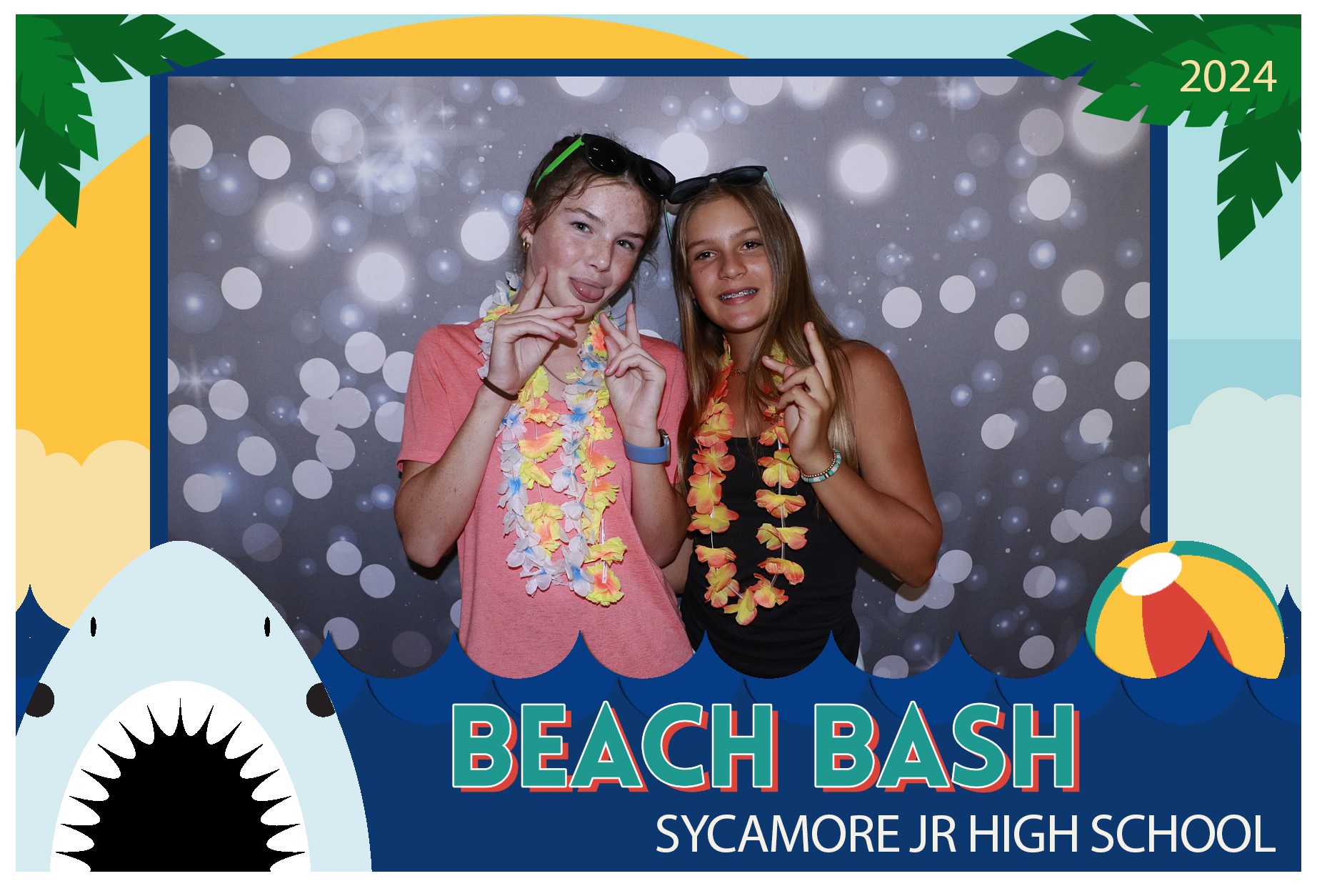 Sycamore Beach Bash | View more photos from the event at gallery.photoboothcincy.com/u/PhotoBoothCincy/Sycamore-Beach-Bash