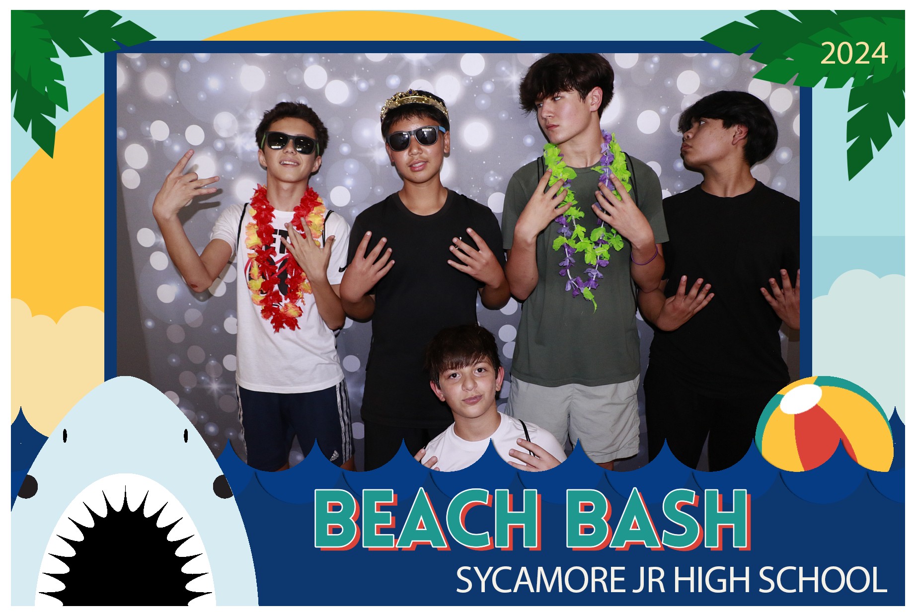 Sycamore Beach Bash | View more photos from the event at gallery.photoboothcincy.com/u/PhotoBoothCincy/Sycamore-Beach-Bash