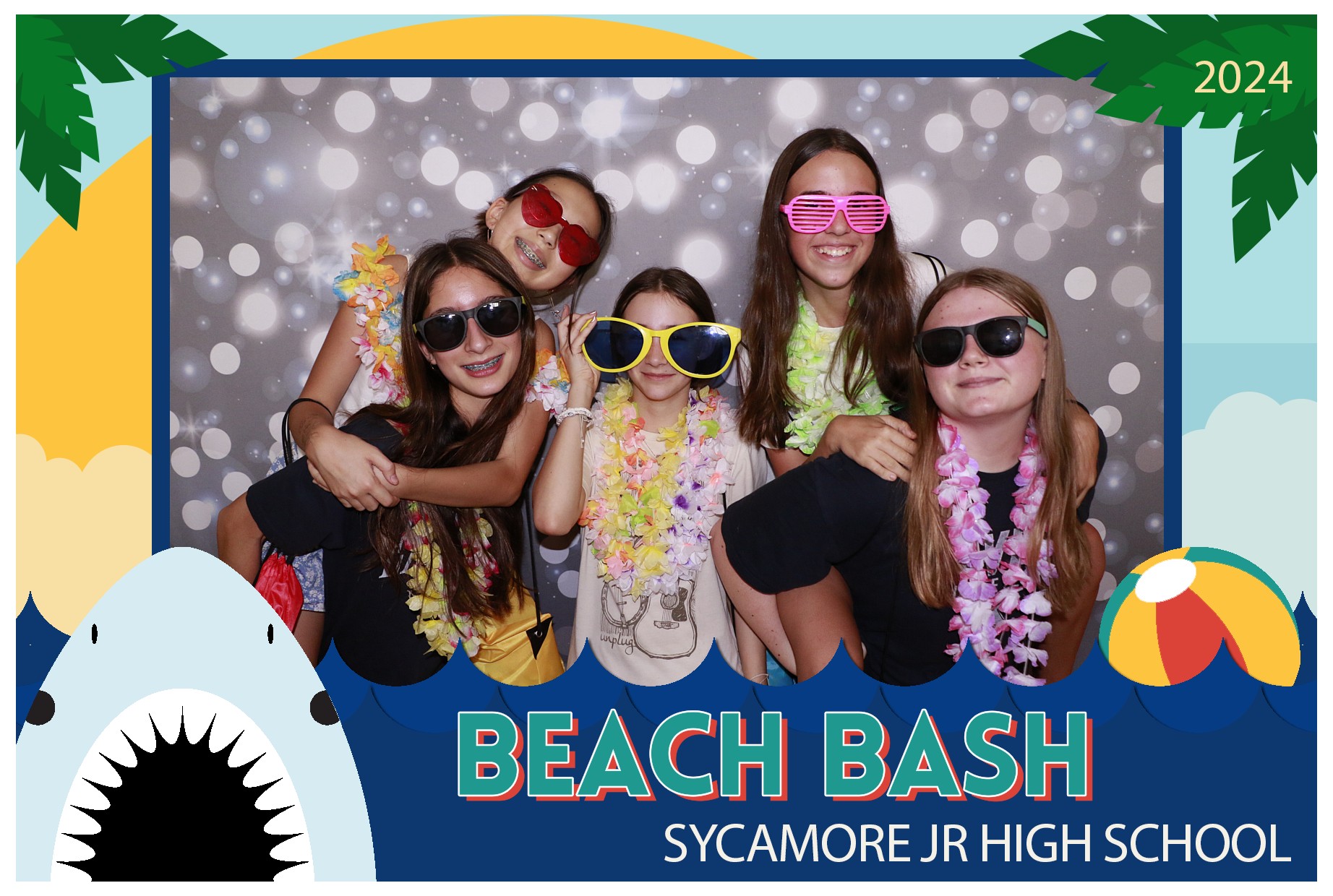 Sycamore Beach Bash | View more photos from the event at gallery.photoboothcincy.com/u/PhotoBoothCincy/Sycamore-Beach-Bash