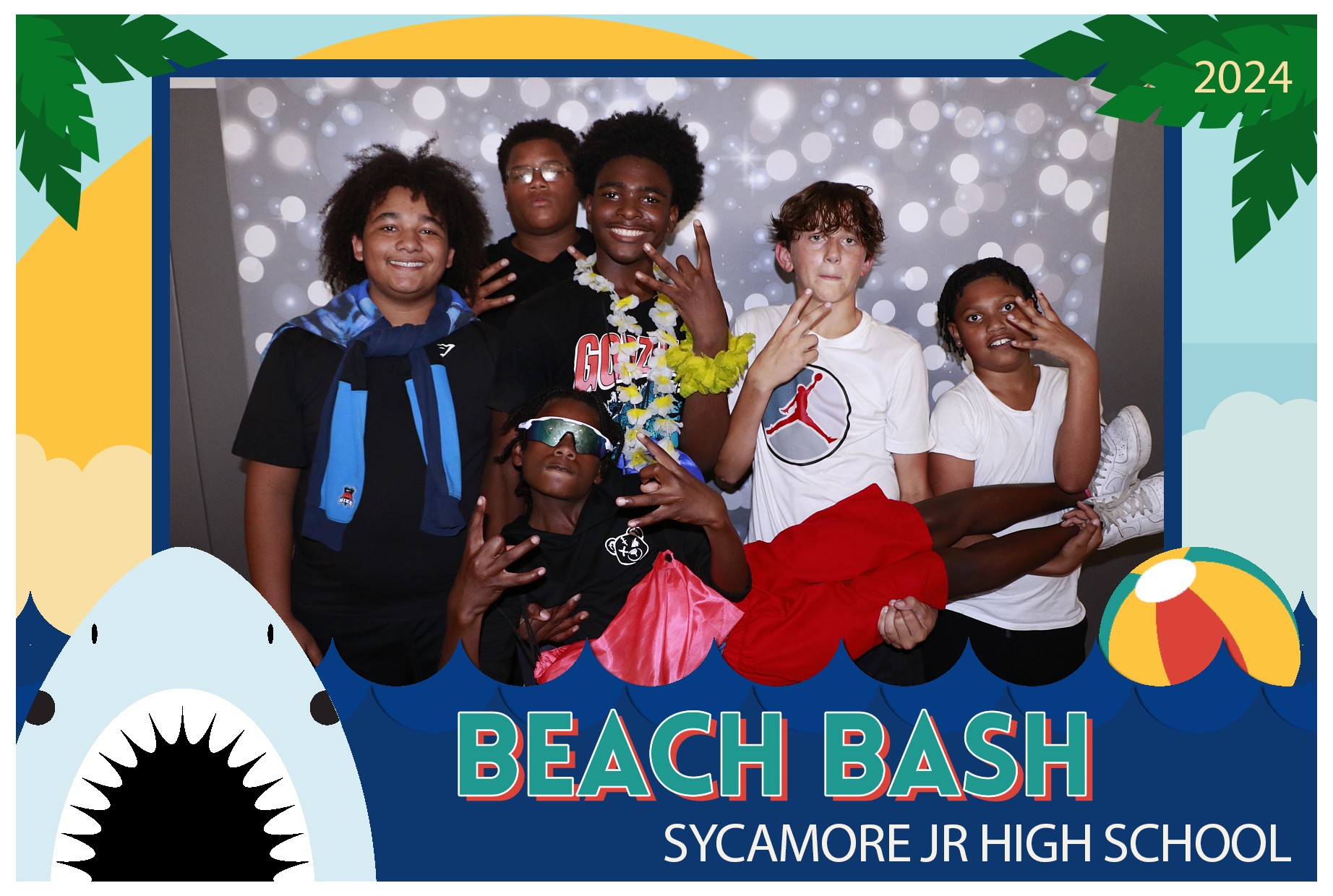 Sycamore Beach Bash | View more photos from the event at gallery.photoboothcincy.com/u/PhotoBoothCincy/Sycamore-Beach-Bash