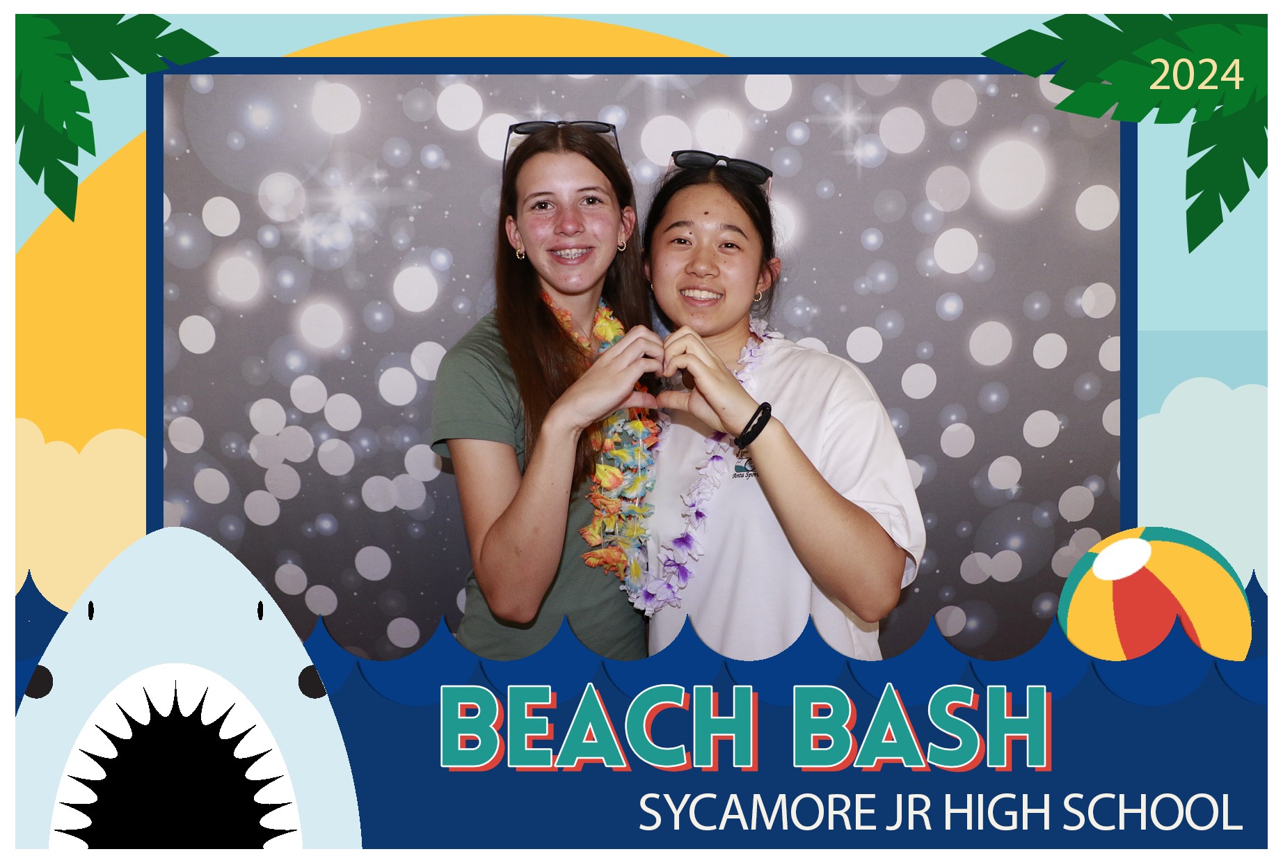 Sycamore Beach Bash | View more photos from the event at gallery.photoboothcincy.com/u/PhotoBoothCincy/Sycamore-Beach-Bash