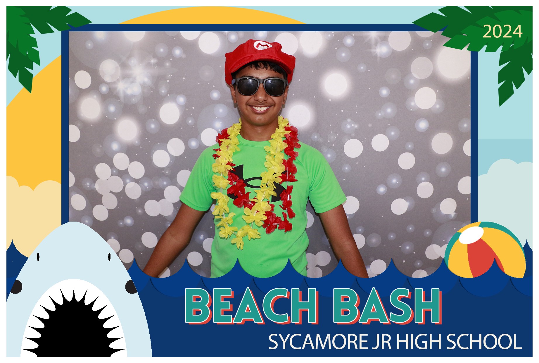 Sycamore Beach Bash | View more photos from the event at gallery.photoboothcincy.com/u/PhotoBoothCincy/Sycamore-Beach-Bash