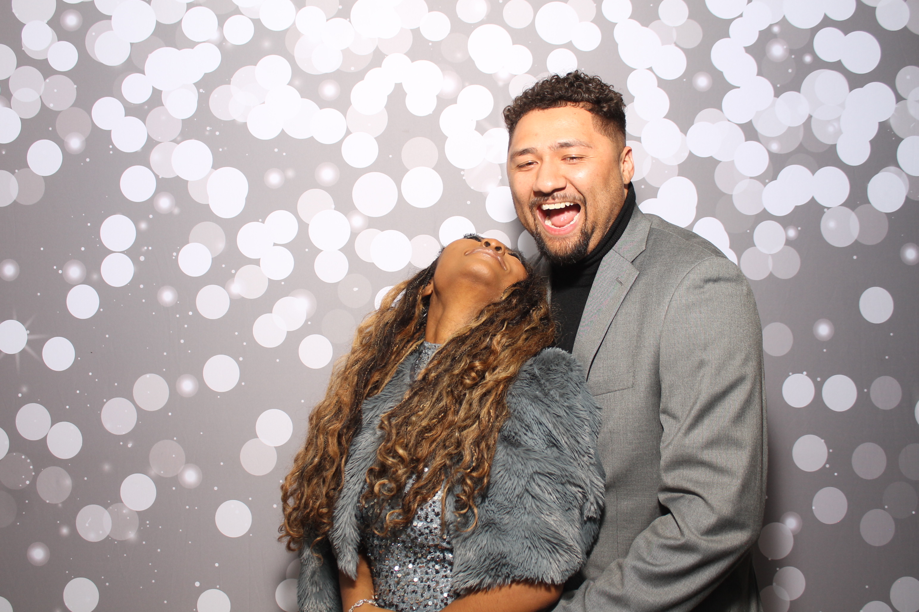 Taija & Dashaun | View more photos from the event at gallery.photoboothcincy.com/u/PhotoBoothCincy/Taija-Dashaun