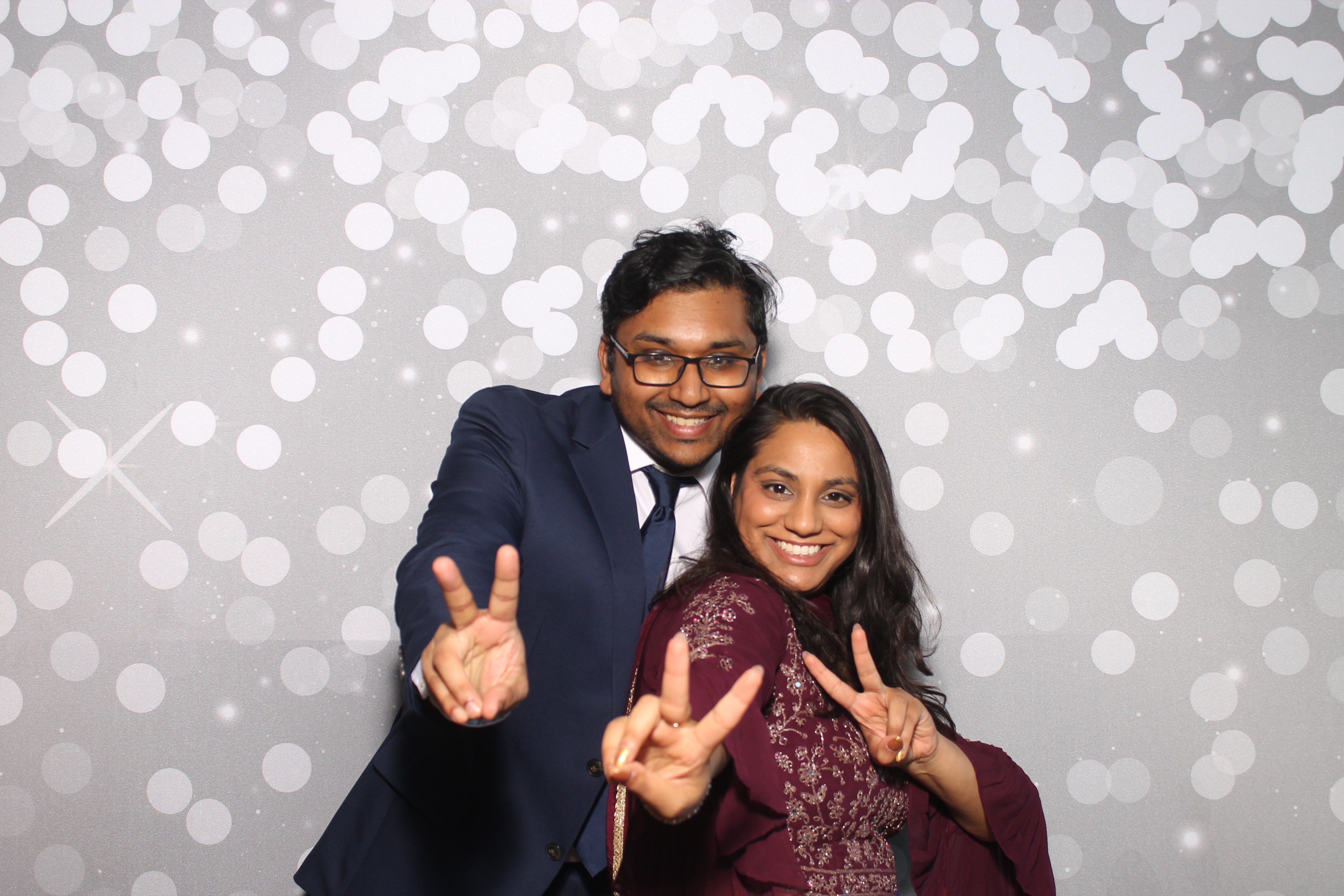 Tara & Sri  | View more photos from the event at gallery.photoboothcincy.com/u/PhotoBoothCincy/Tara-Sri