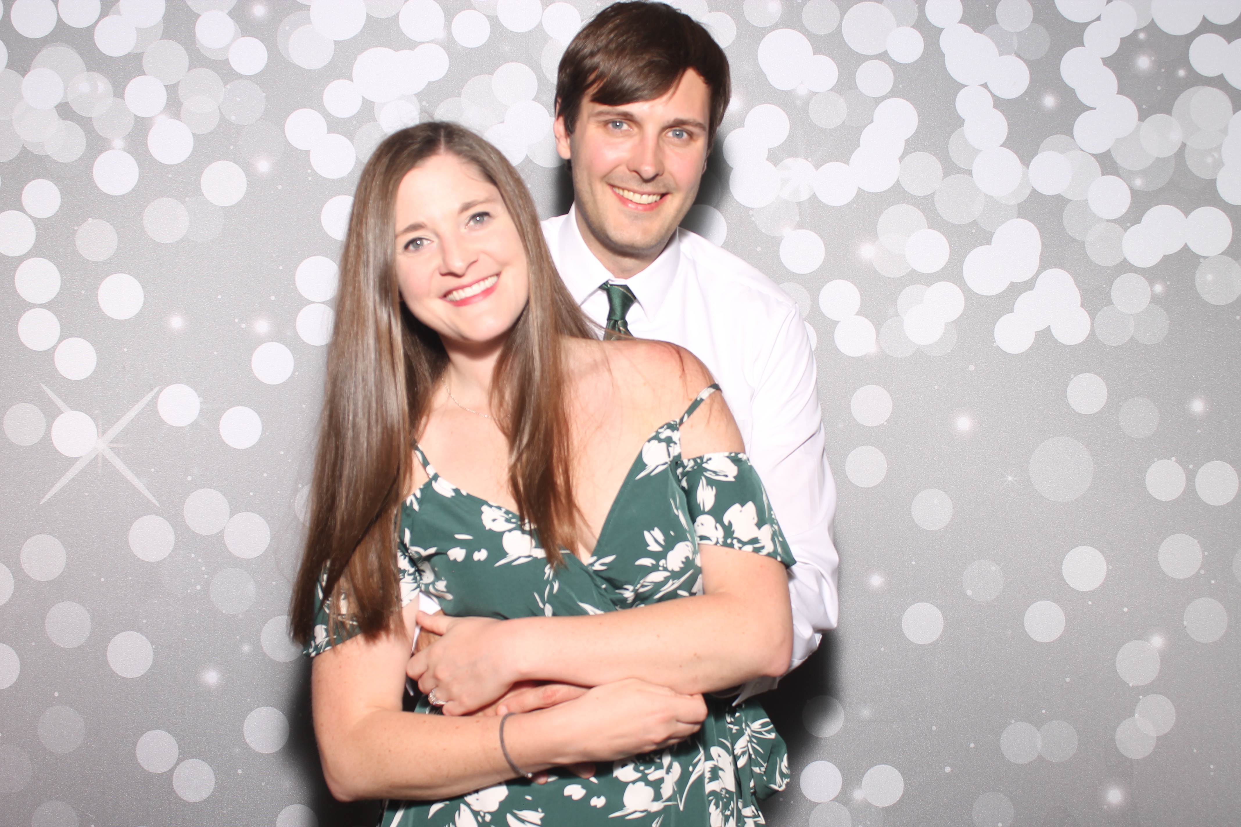 Tara & Sri  | View more photos from the event at gallery.photoboothcincy.com/u/PhotoBoothCincy/Tara-Sri