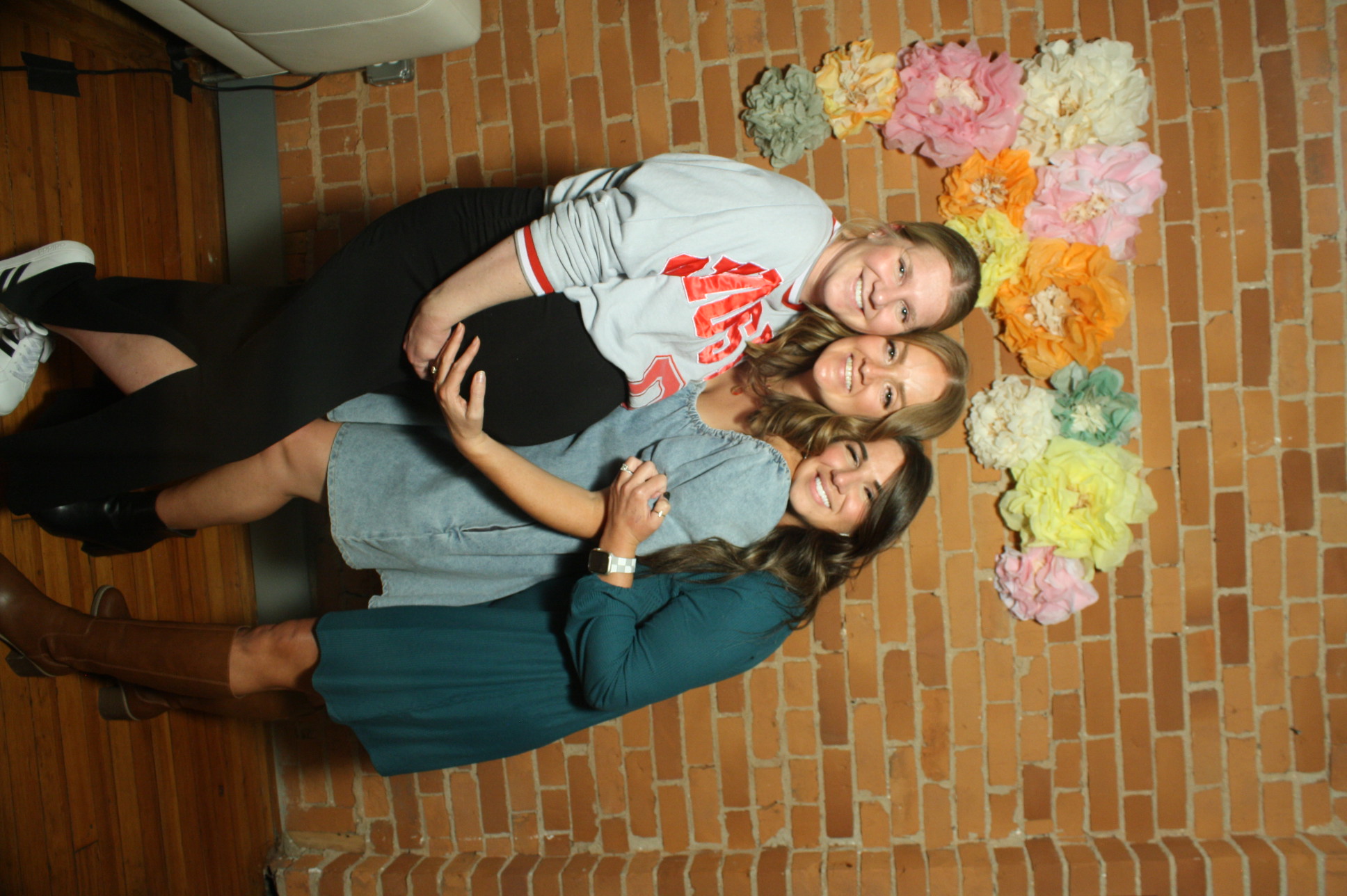 Taylor's 30th Birthday   | View more photos from the event at gallery.photoboothcincy.com/u/PhotoBoothCincy/Taylors-30th-Birthday