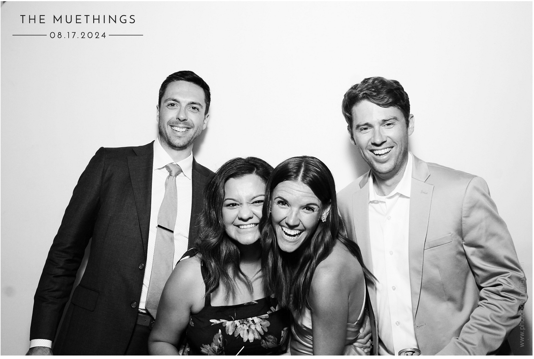 Telles Wedding | View more photos from the event at gallery.photoboothcincy.com/u/PhotoBoothCincy/Telles-Wedding