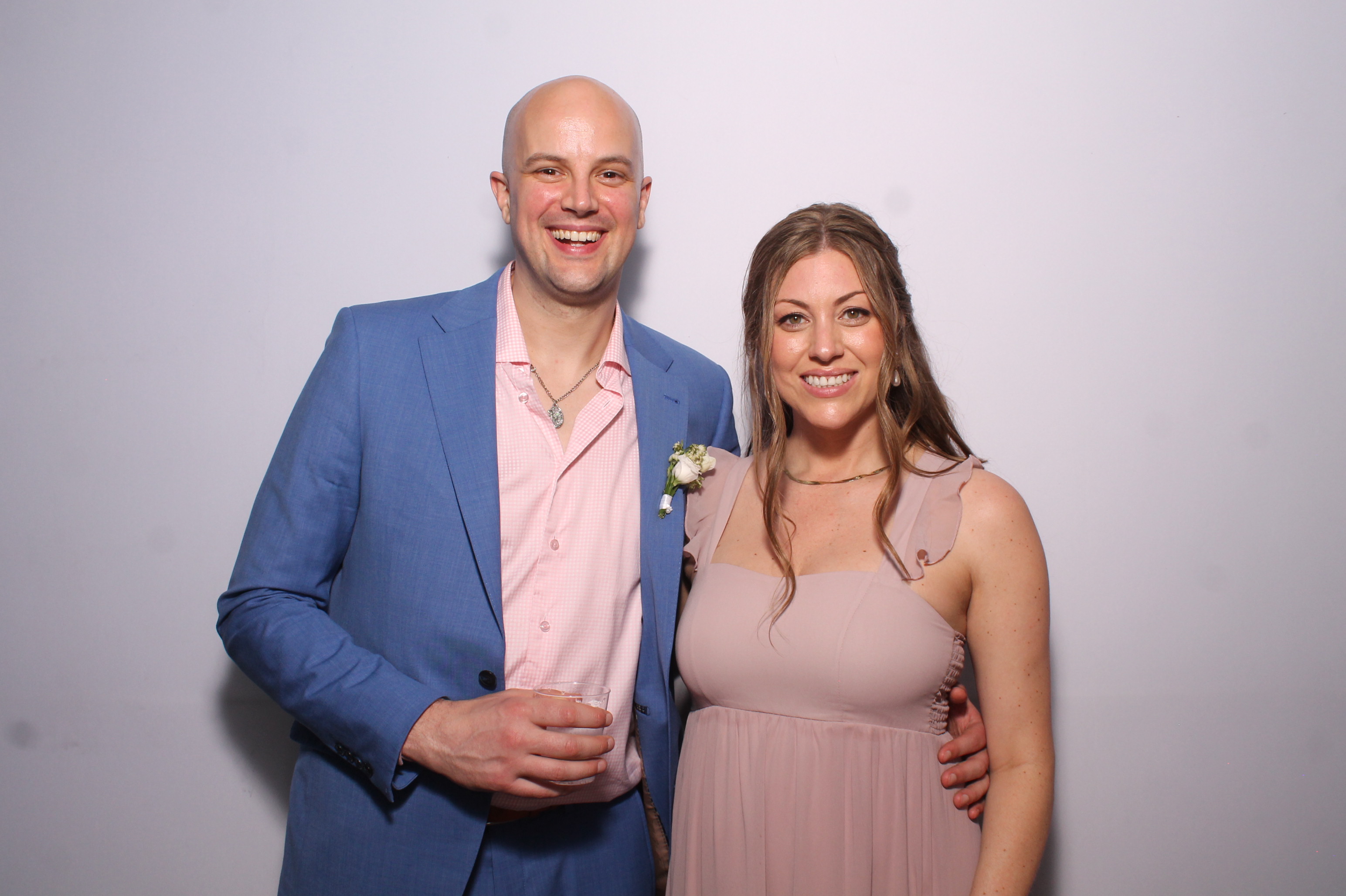 Telles Wedding | View more photos from the event at gallery.photoboothcincy.com/u/PhotoBoothCincy/Telles-Wedding