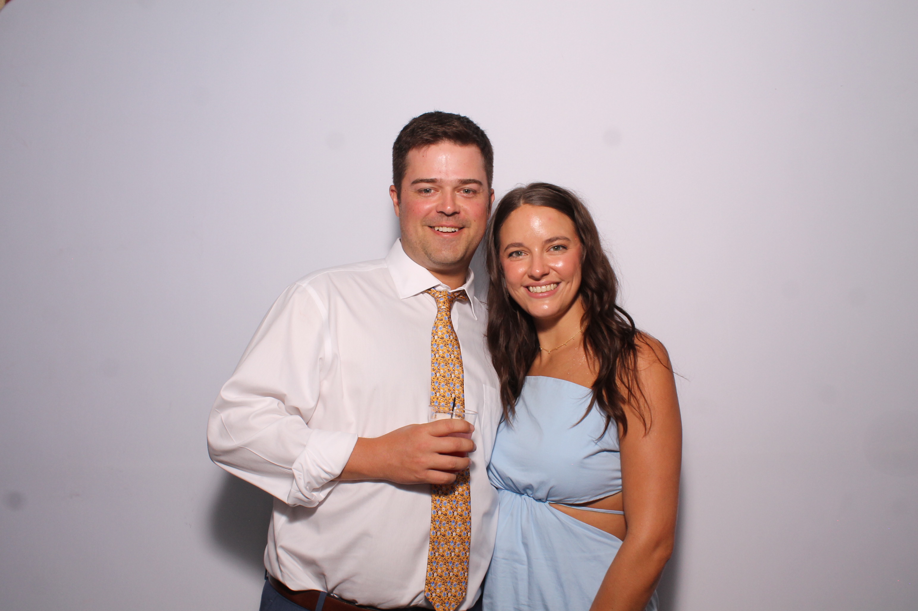 Telles Wedding | View more photos from the event at gallery.photoboothcincy.com/u/PhotoBoothCincy/Telles-Wedding