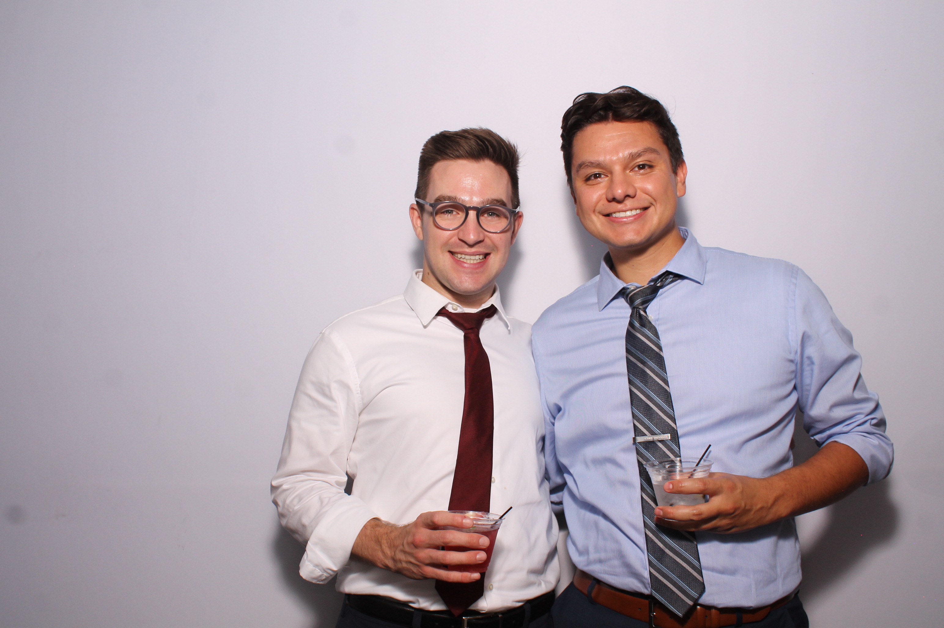 Telles Wedding | View more photos from the event at gallery.photoboothcincy.com/u/PhotoBoothCincy/Telles-Wedding