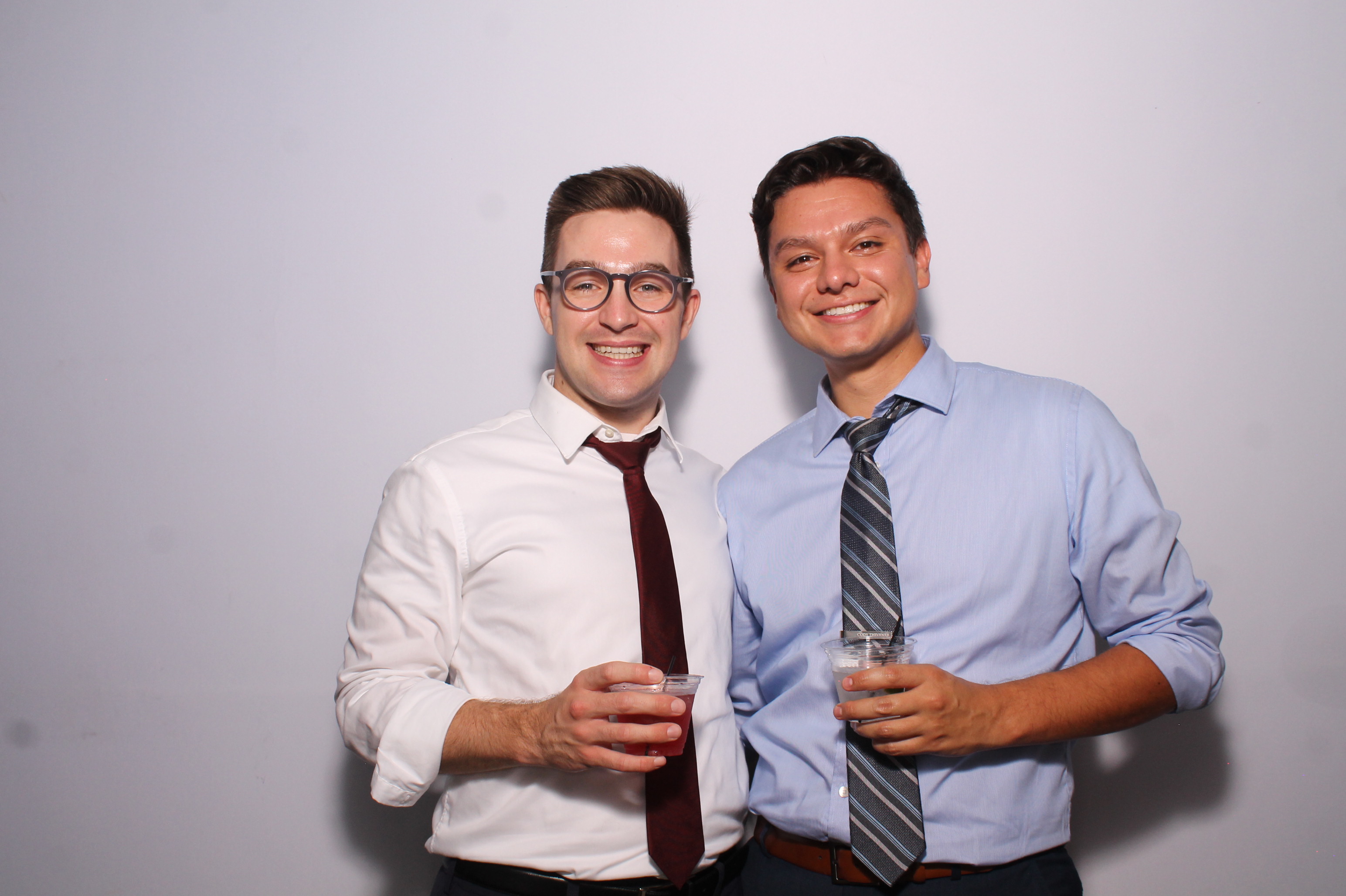 Telles Wedding | View more photos from the event at gallery.photoboothcincy.com/u/PhotoBoothCincy/Telles-Wedding
