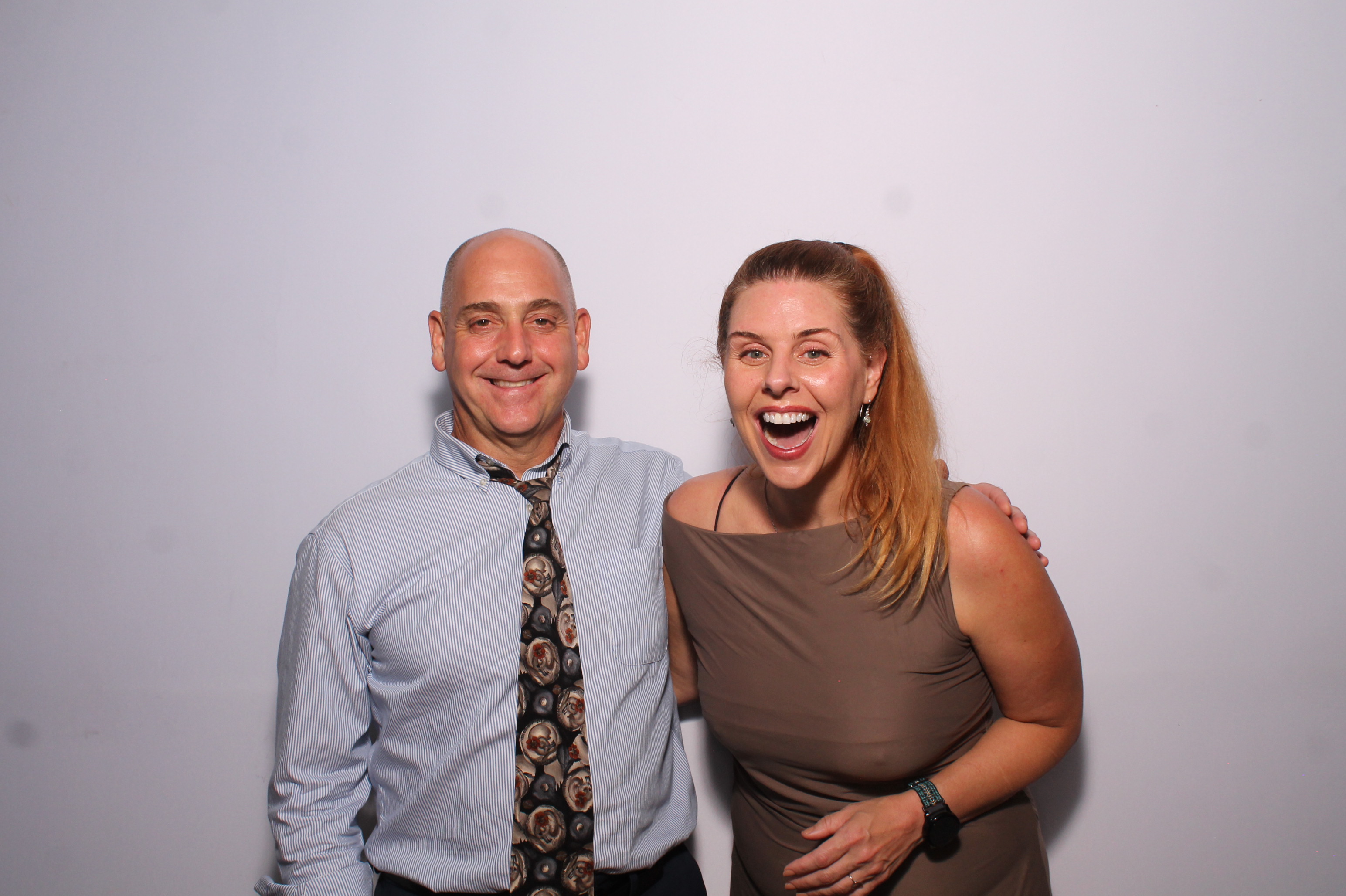 Telles Wedding | View more photos from the event at gallery.photoboothcincy.com/u/PhotoBoothCincy/Telles-Wedding