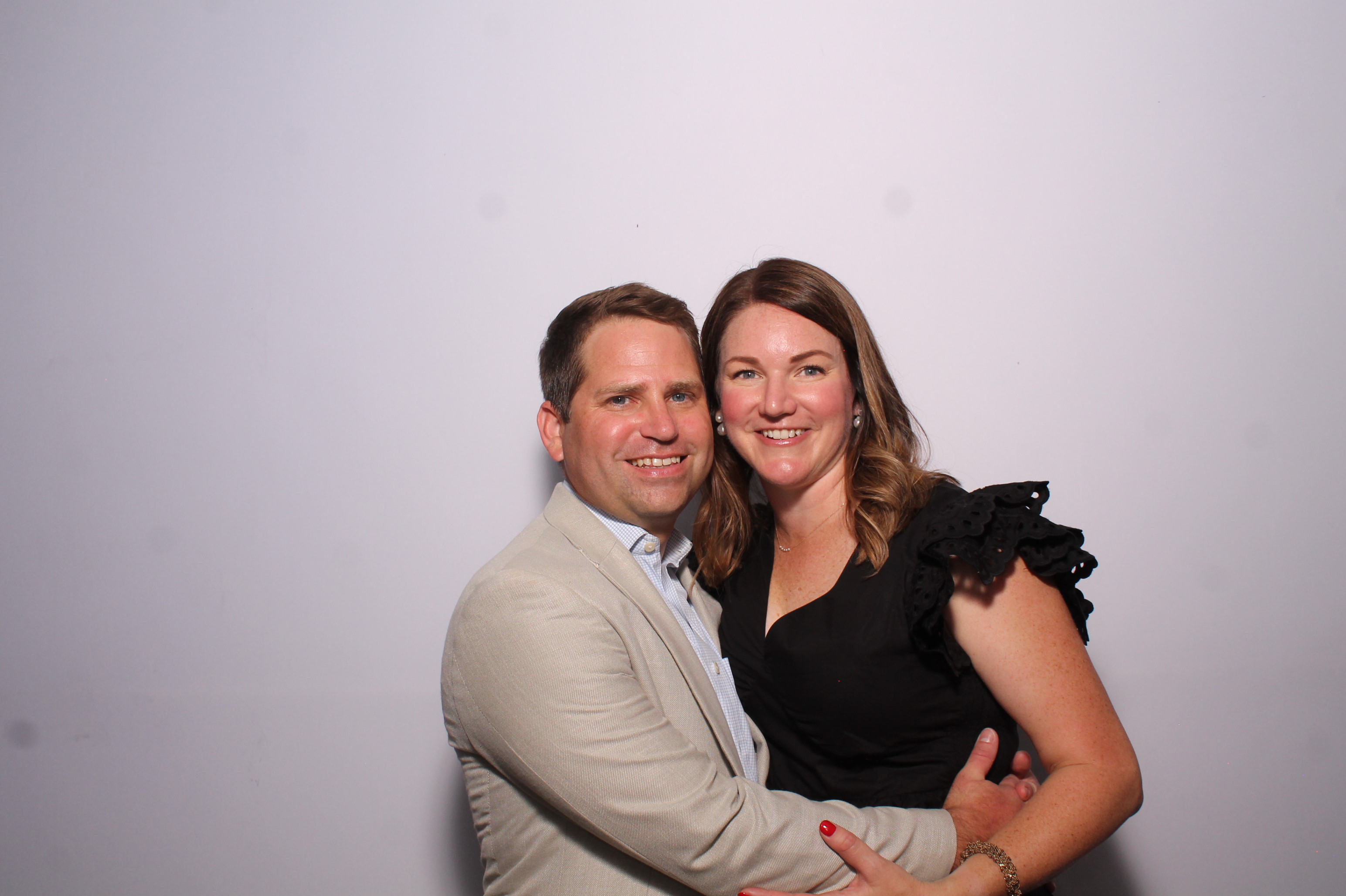 Telles Wedding | View more photos from the event at gallery.photoboothcincy.com/u/PhotoBoothCincy/Telles-Wedding