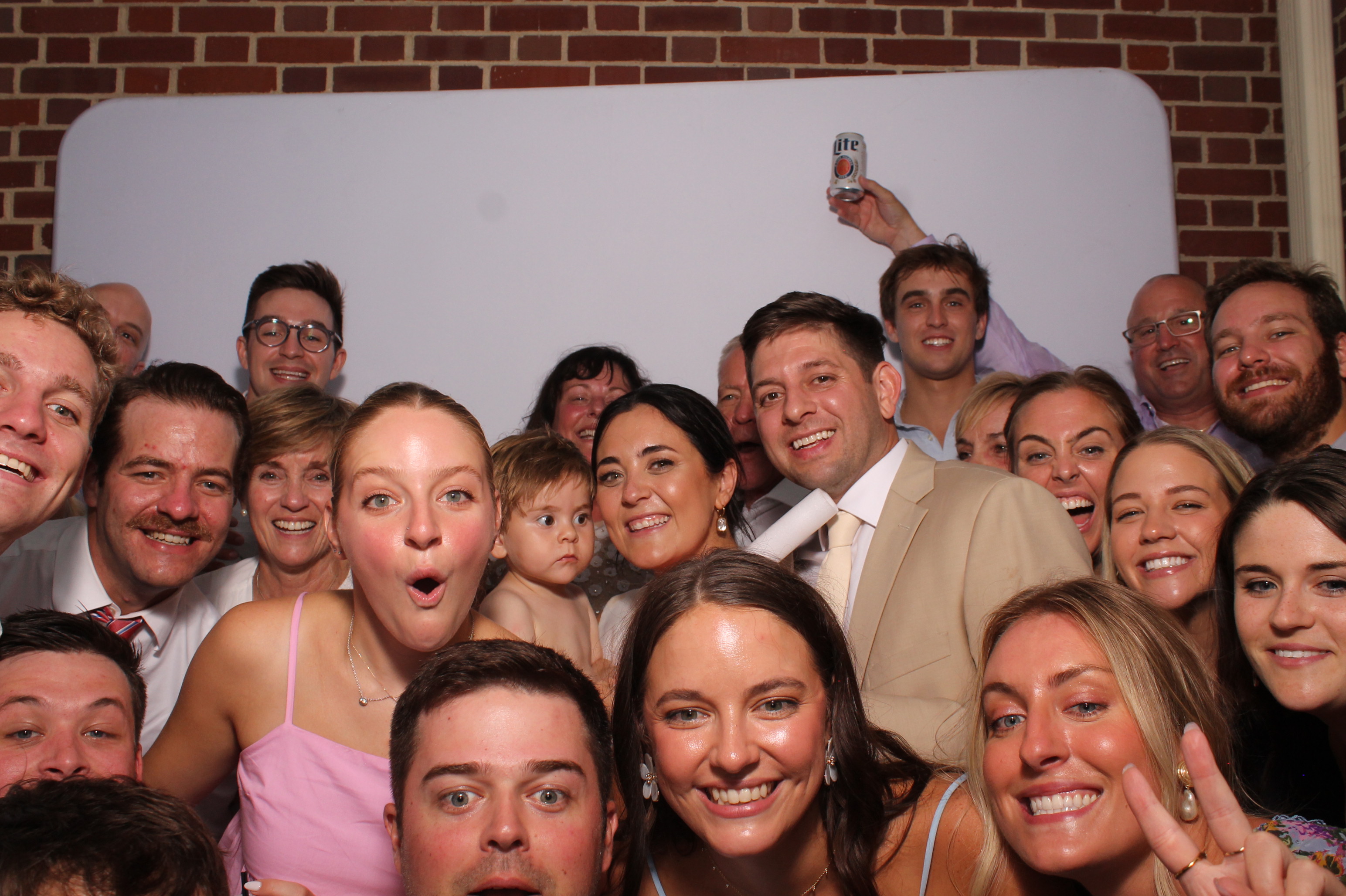 Telles Wedding | View more photos from the event at gallery.photoboothcincy.com/u/PhotoBoothCincy/Telles-Wedding