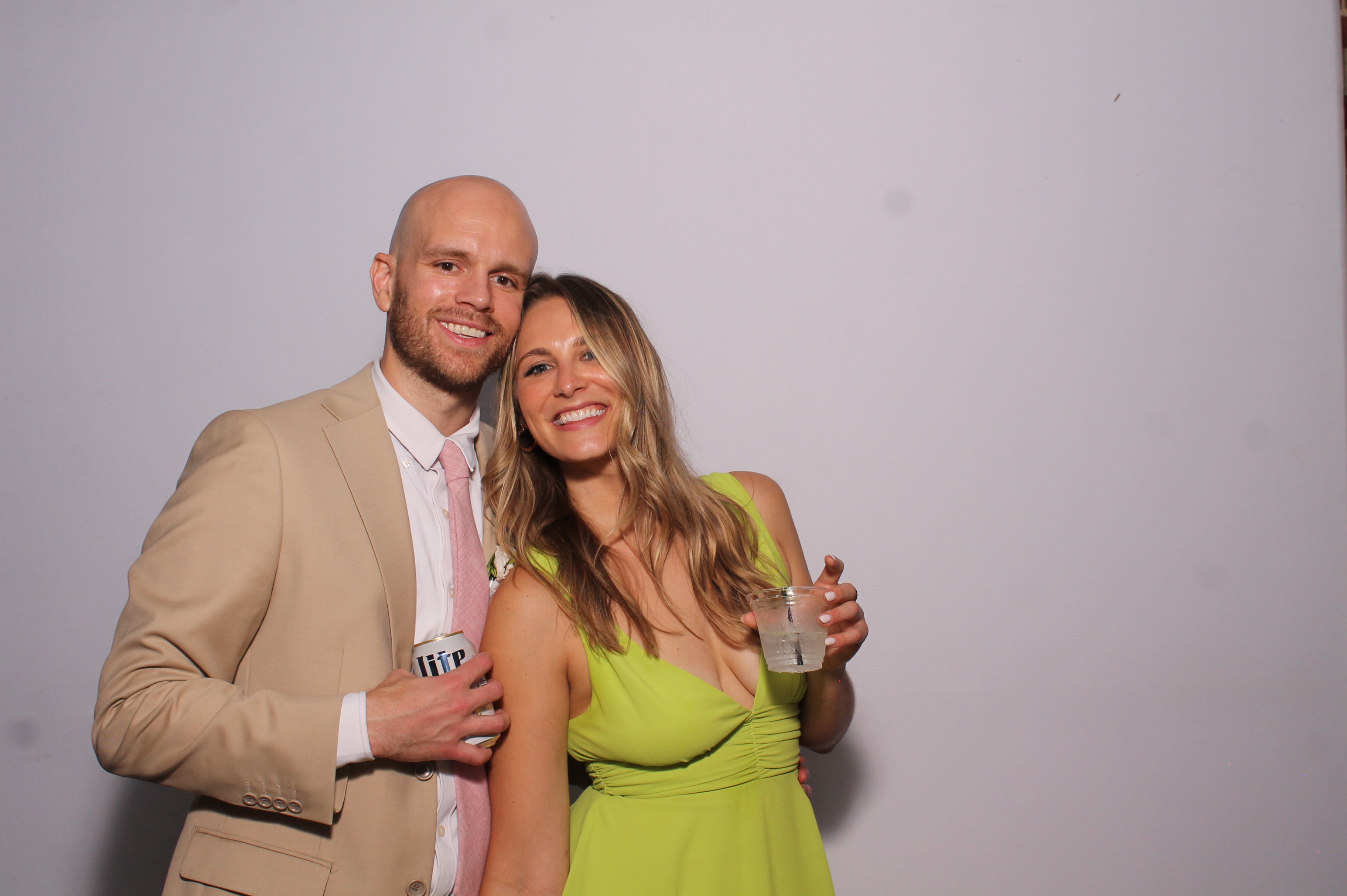 Telles Wedding | View more photos from the event at gallery.photoboothcincy.com/u/PhotoBoothCincy/Telles-Wedding