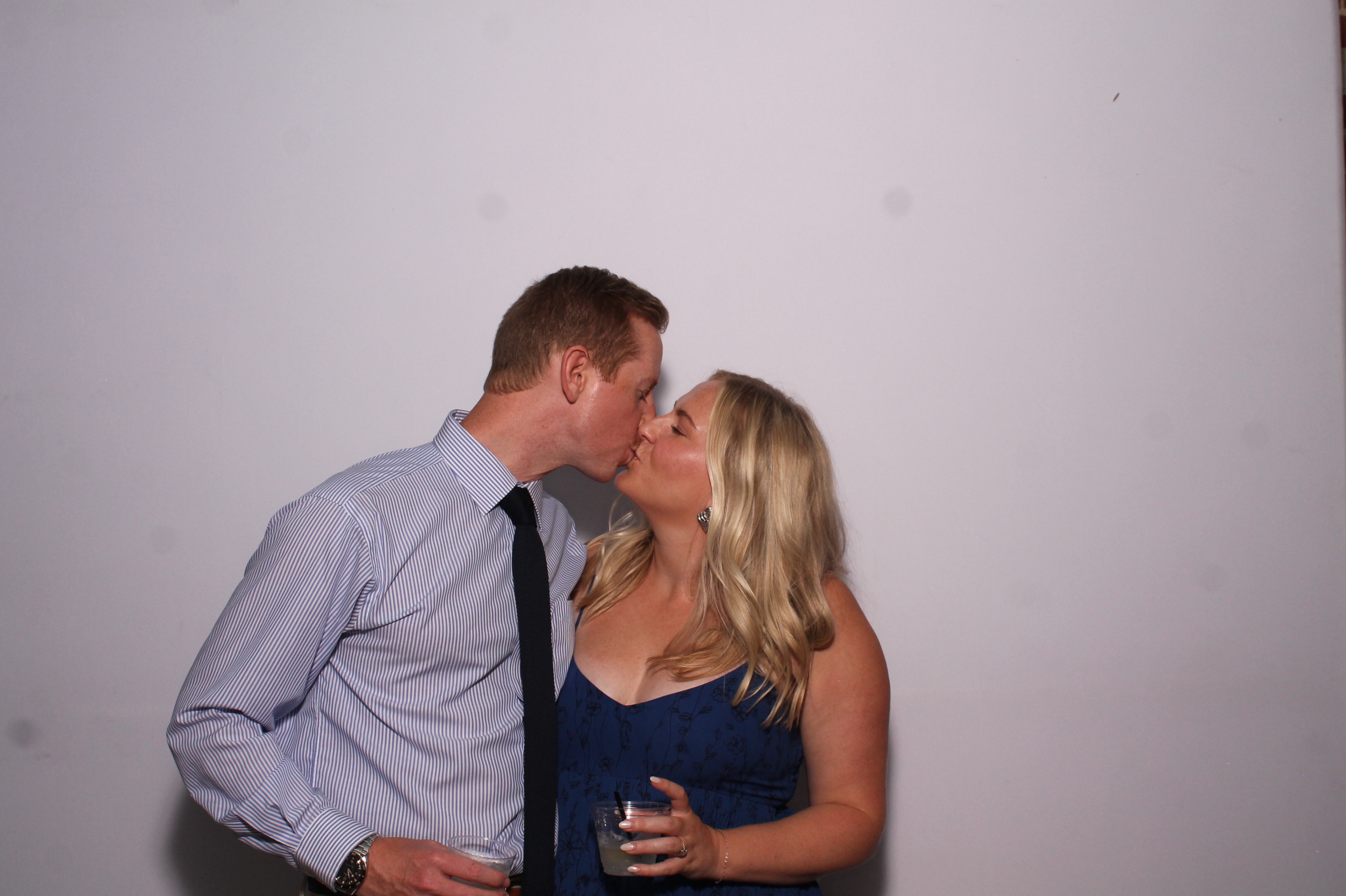 Telles Wedding | View more photos from the event at gallery.photoboothcincy.com/u/PhotoBoothCincy/Telles-Wedding