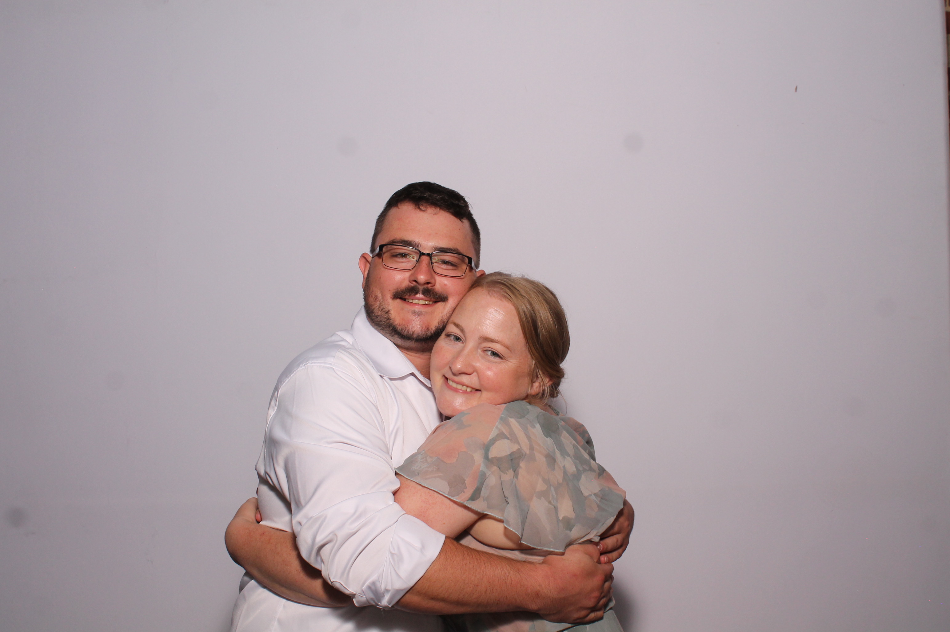 Telles Wedding | View more photos from the event at gallery.photoboothcincy.com/u/PhotoBoothCincy/Telles-Wedding