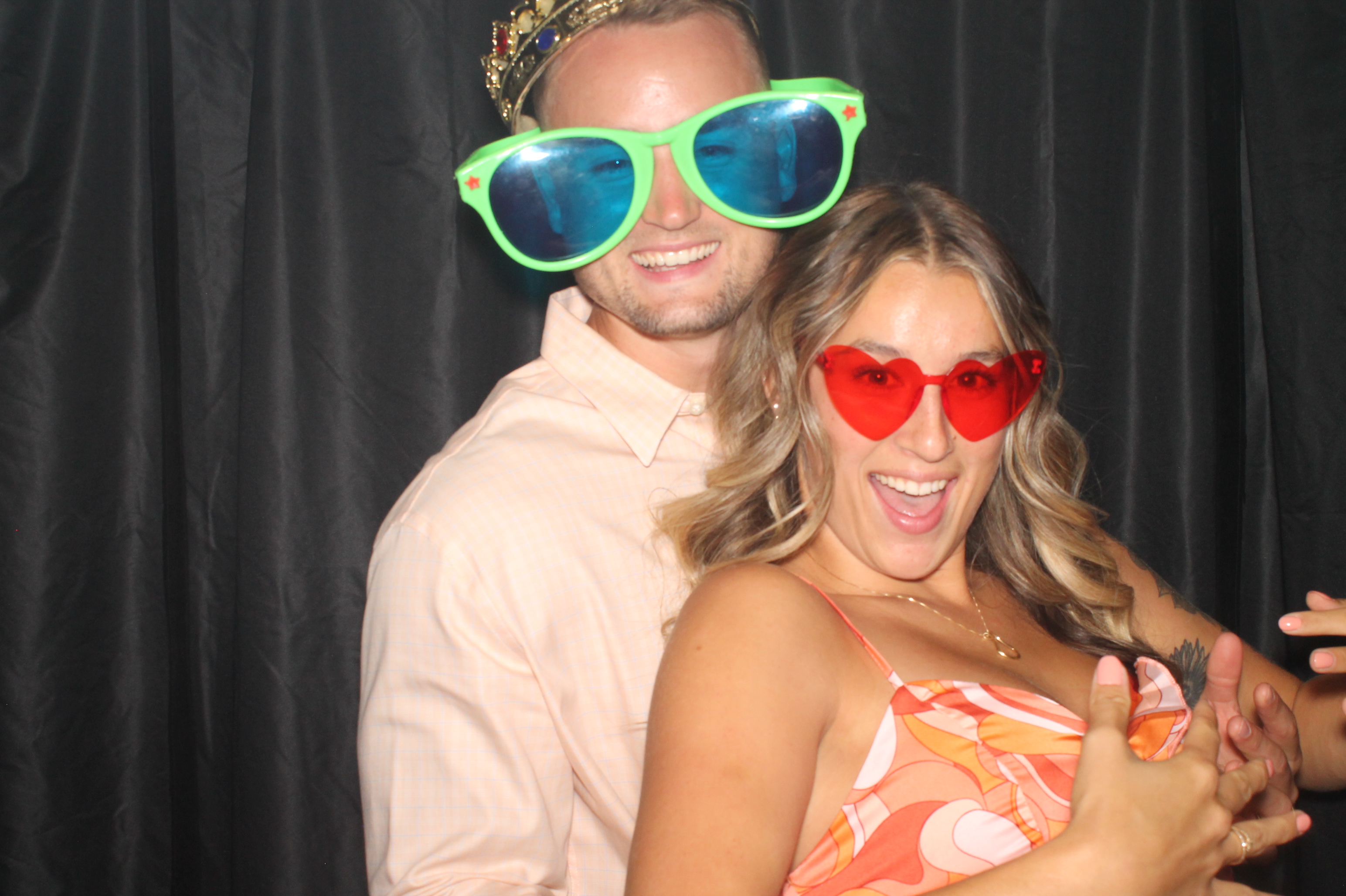 The Lairsons | View more photos from the event at gallery.photoboothcincy.com/u/PhotoBoothCincy/The-Lairsons
