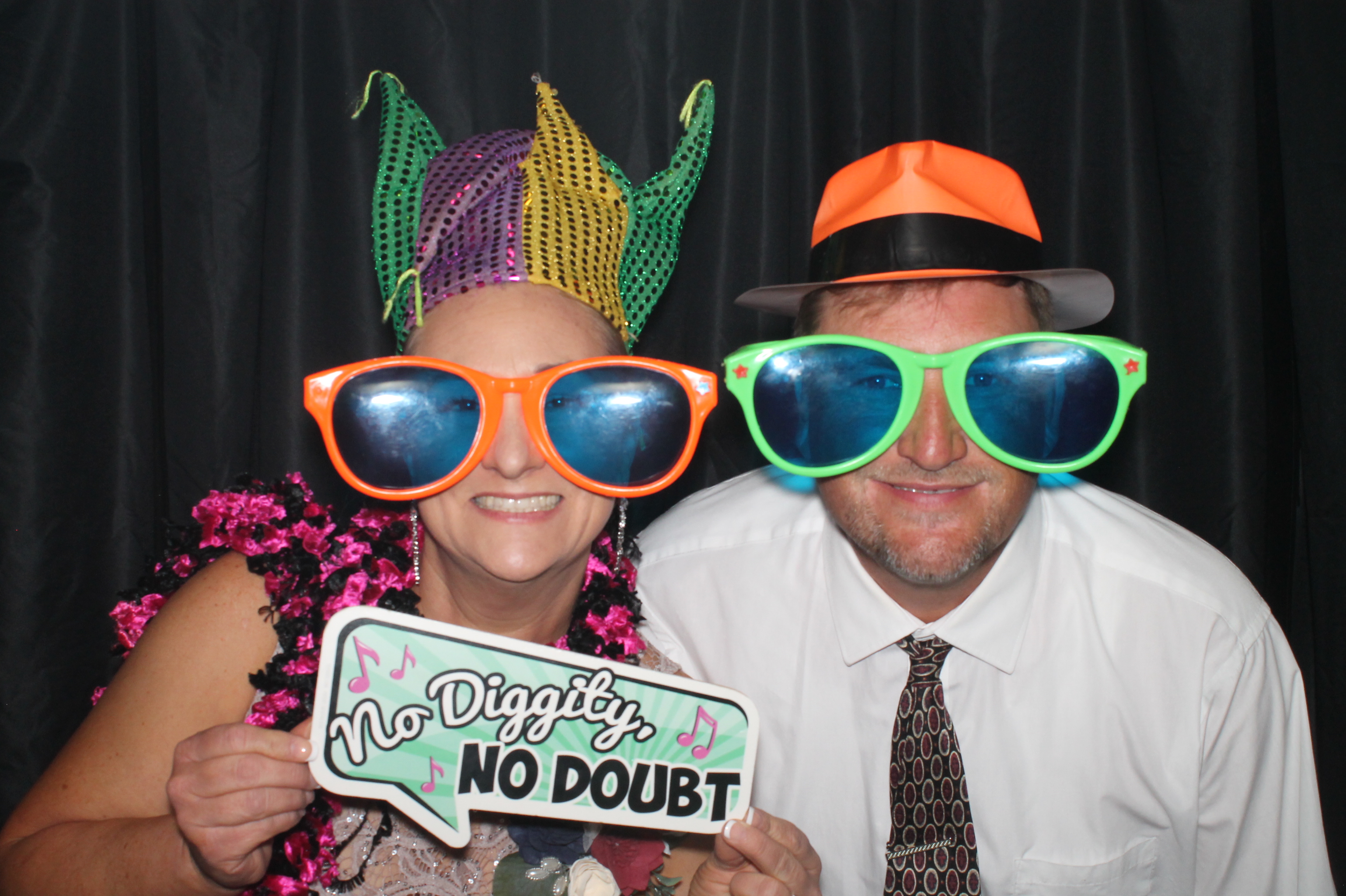 The Lairsons | View more photos from the event at gallery.photoboothcincy.com/u/PhotoBoothCincy/The-Lairsons