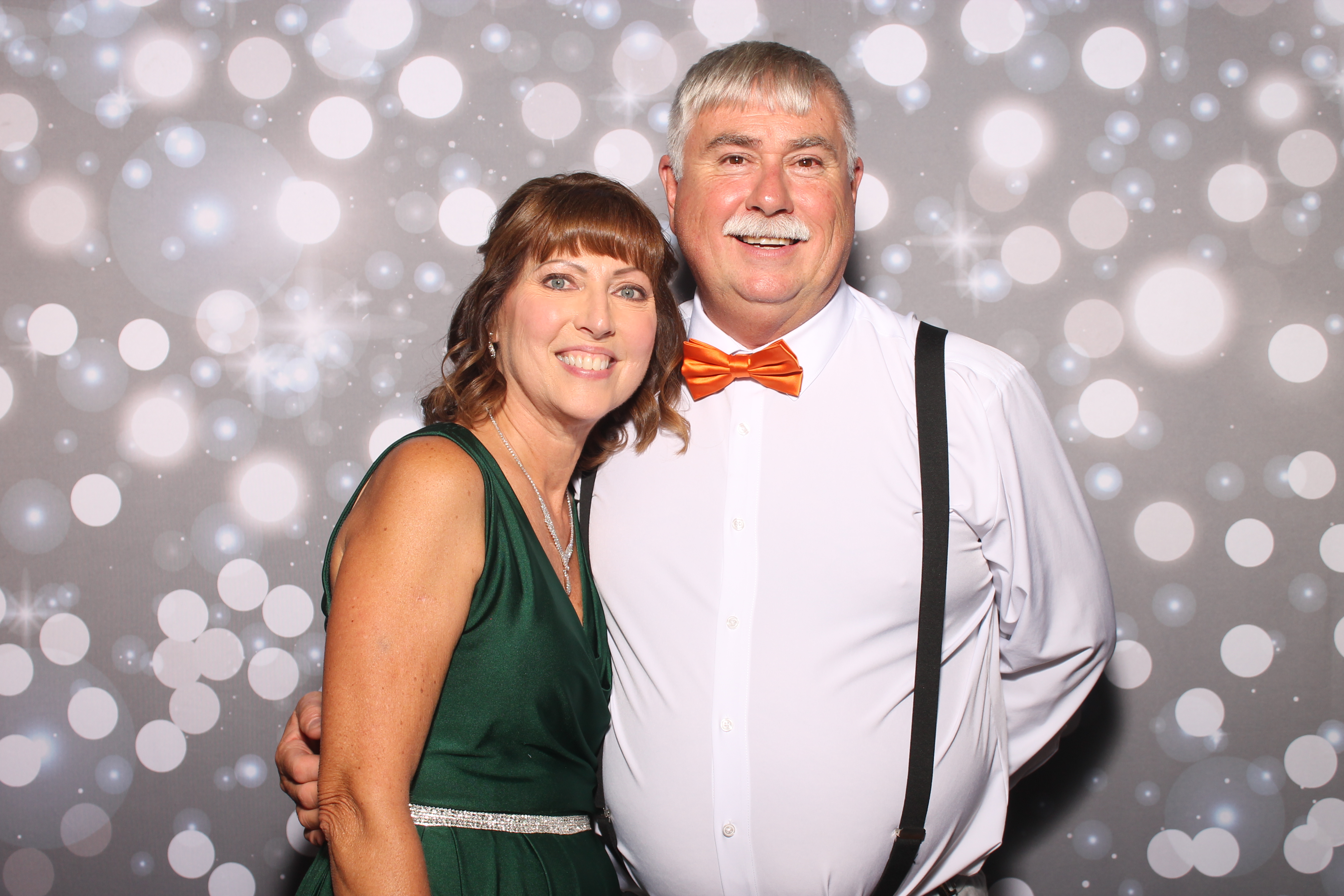 The Mercers | View more photos from the event at gallery.photoboothcincy.com/u/PhotoBoothCincy/The-Mercers