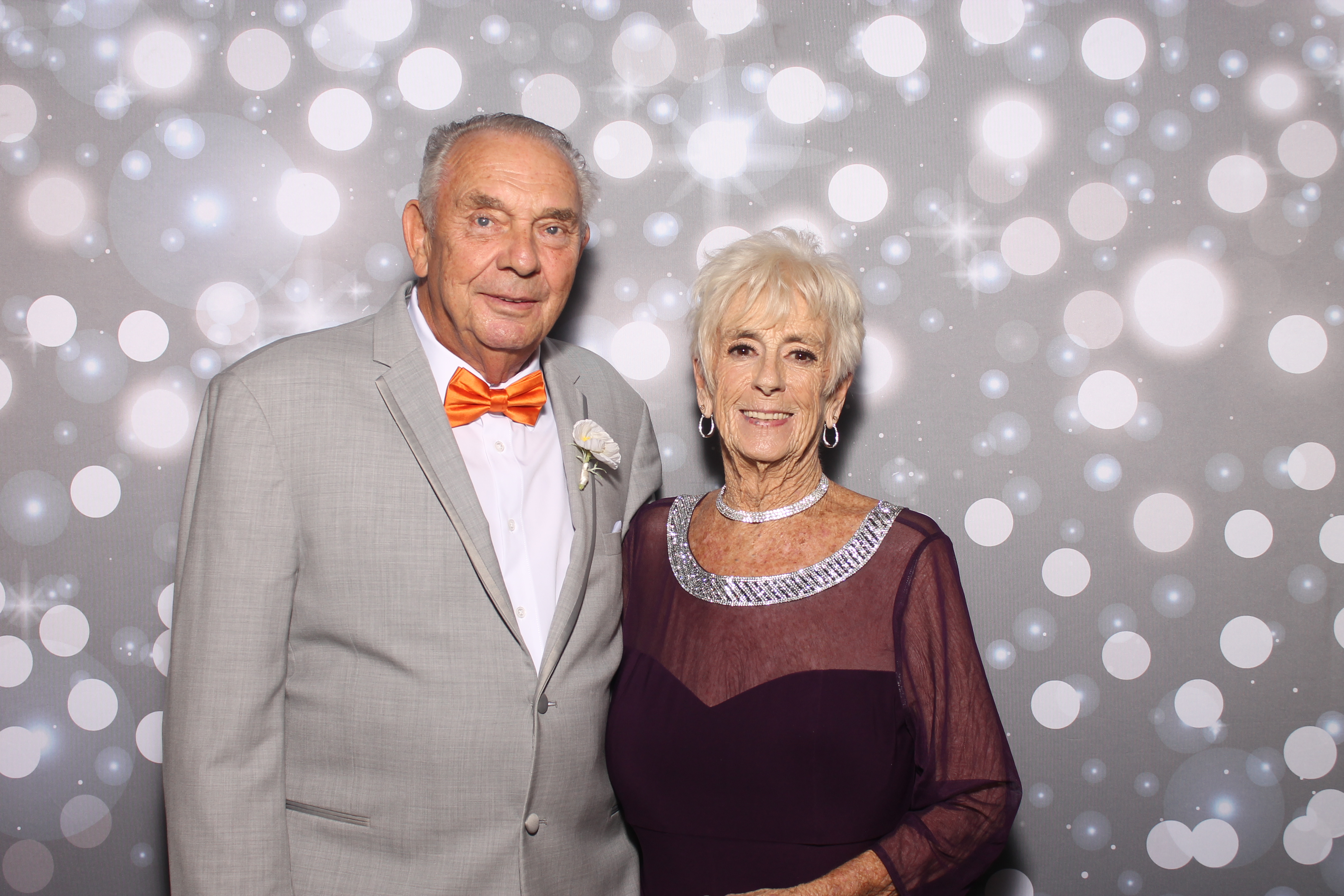 The Mercers | View more photos from the event at gallery.photoboothcincy.com/u/PhotoBoothCincy/The-Mercers
