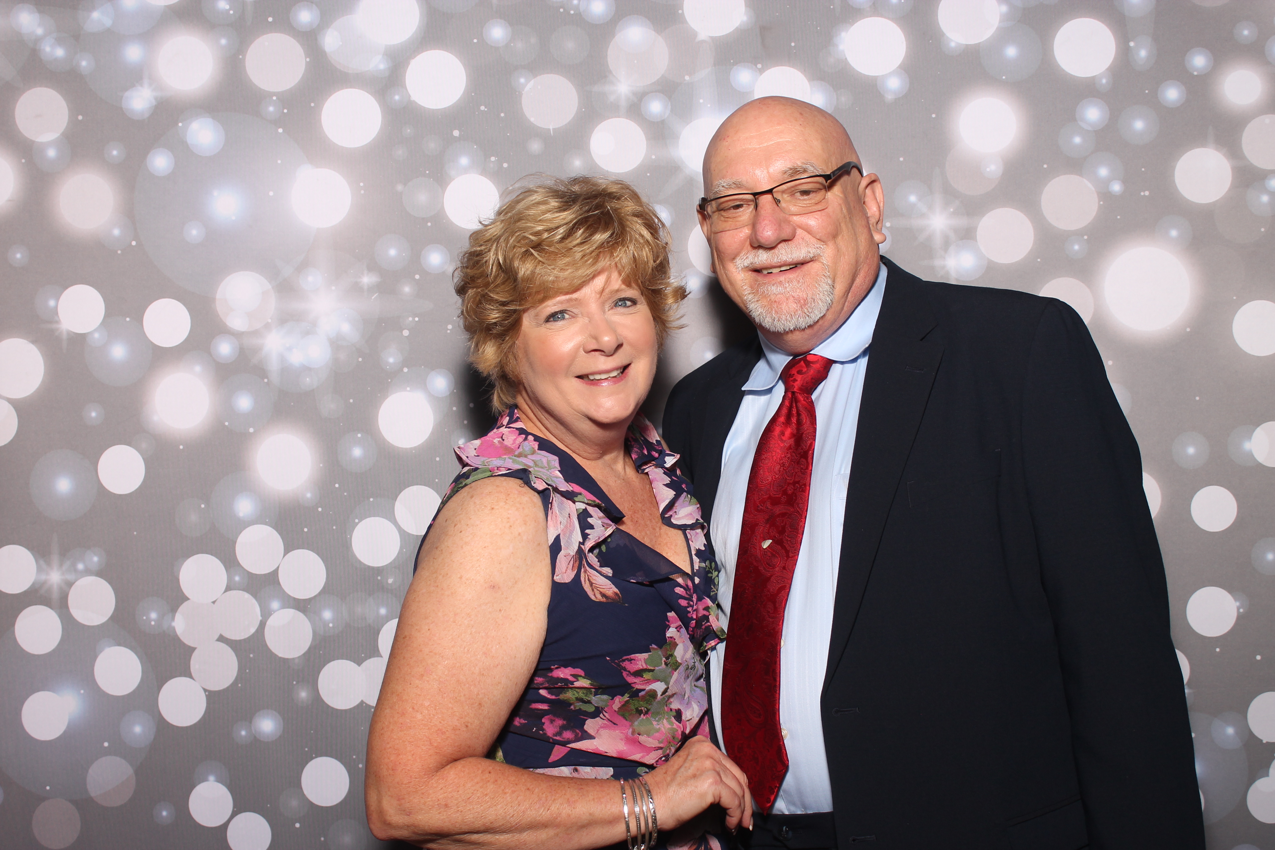The Mercers | View more photos from the event at gallery.photoboothcincy.com/u/PhotoBoothCincy/The-Mercers