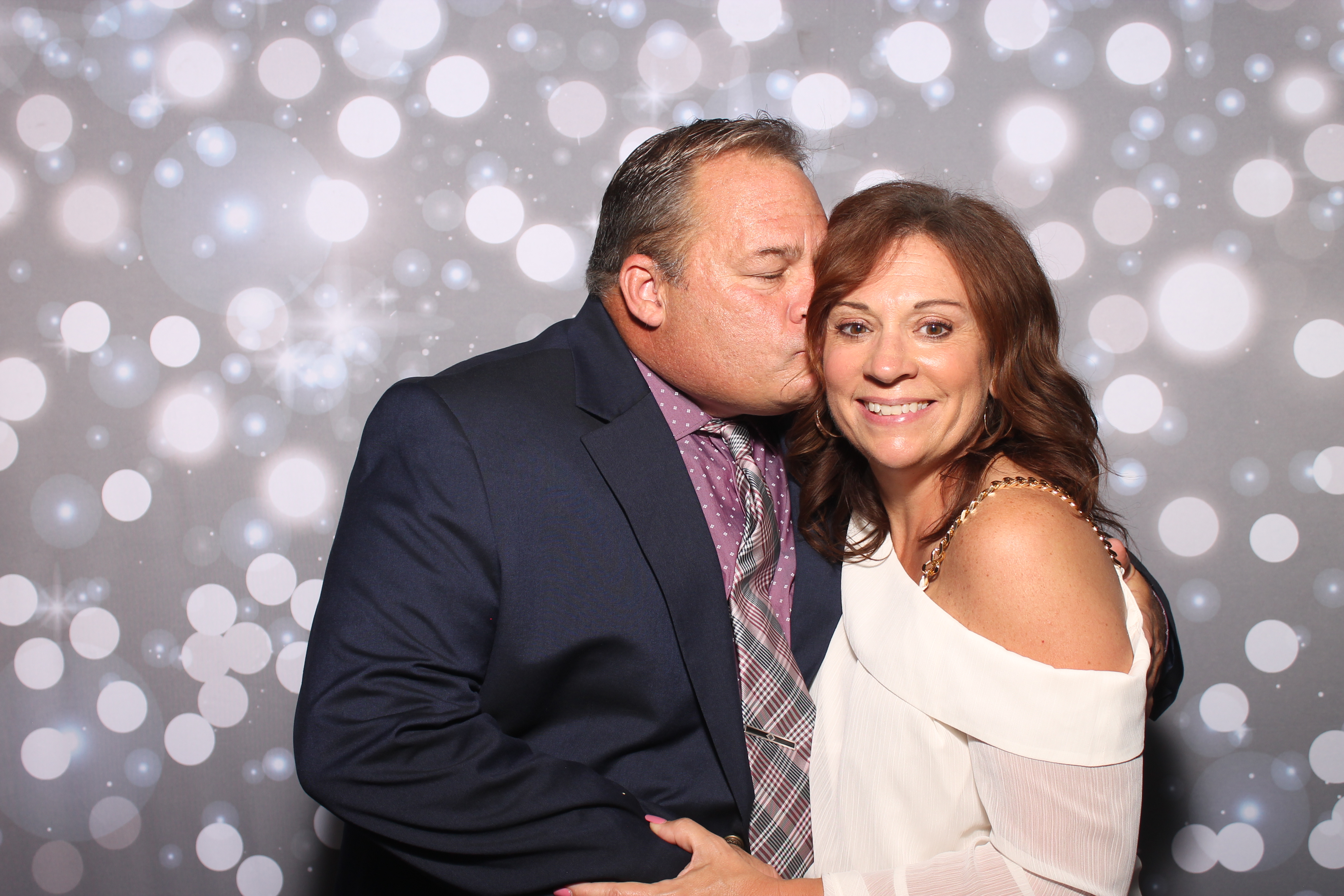 The Mercers | View more photos from the event at gallery.photoboothcincy.com/u/PhotoBoothCincy/The-Mercers