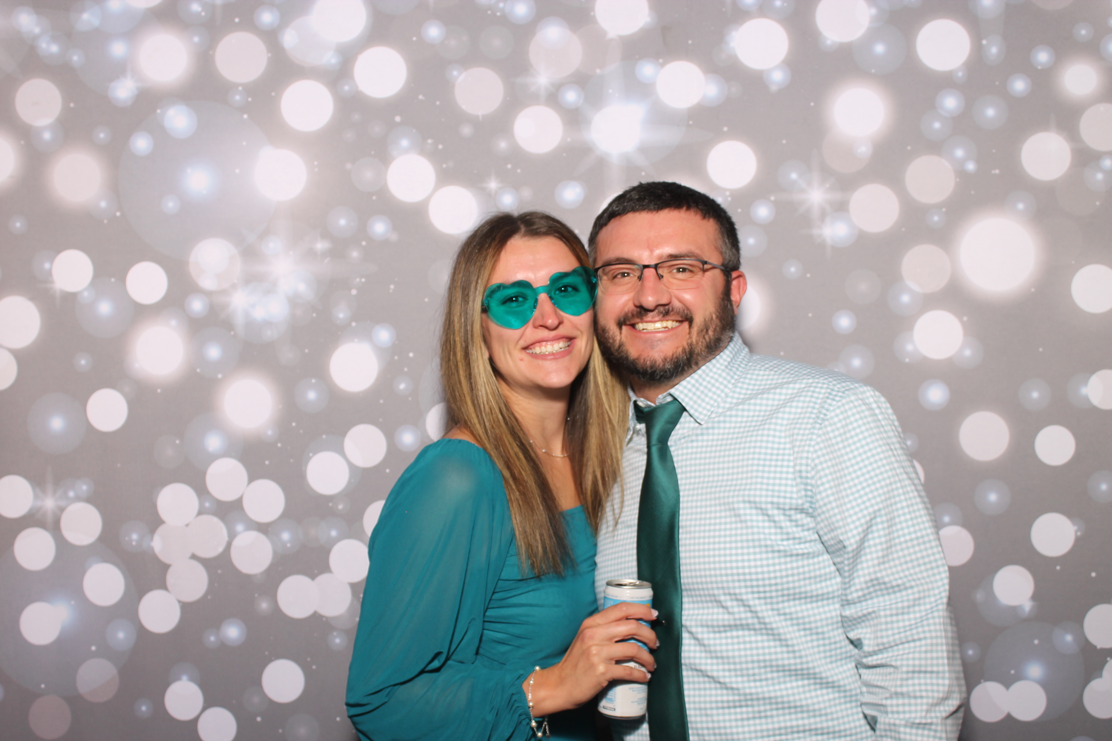 The Mercers | View more photos from the event at gallery.photoboothcincy.com/u/PhotoBoothCincy/The-Mercers
