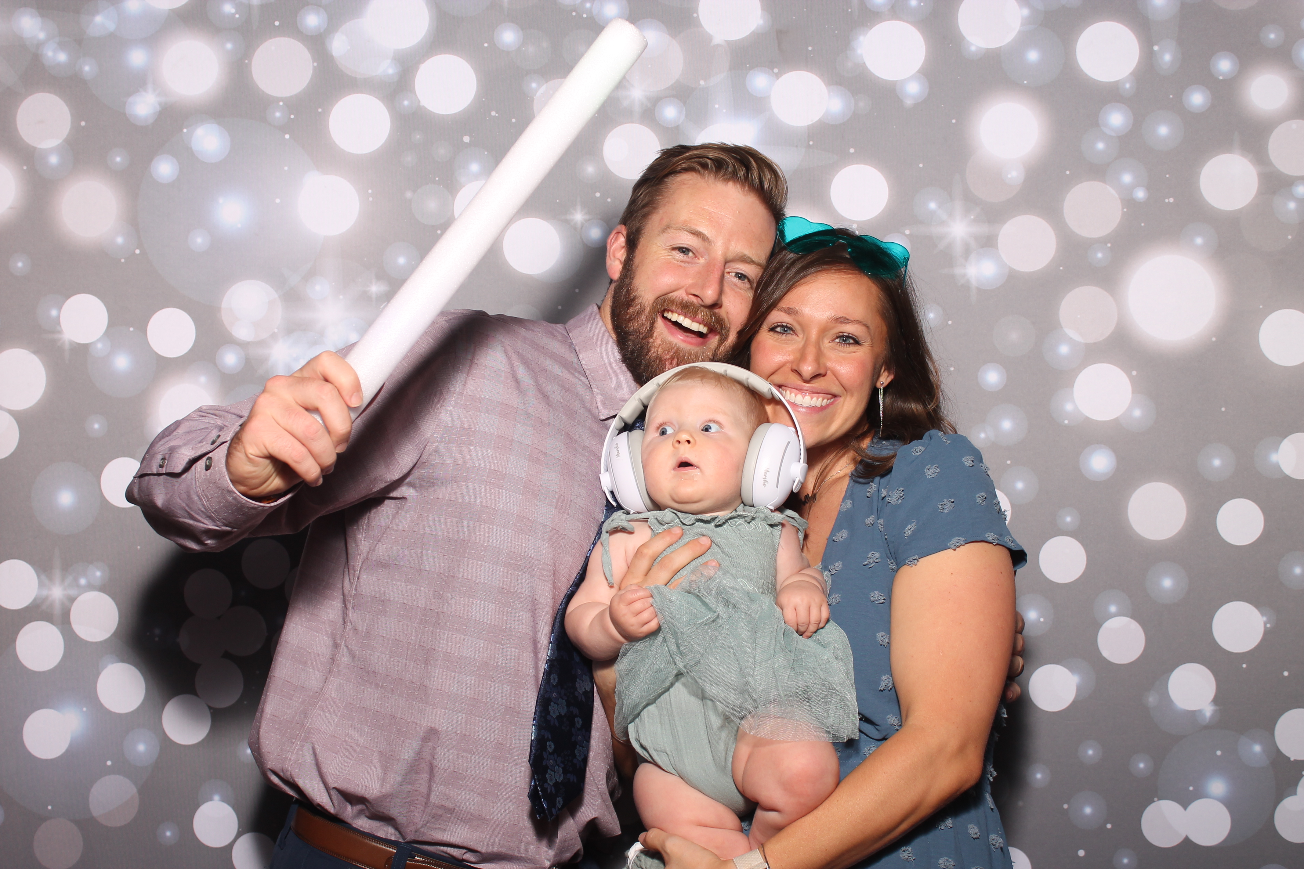 The Mercers | View more photos from the event at gallery.photoboothcincy.com/u/PhotoBoothCincy/The-Mercers