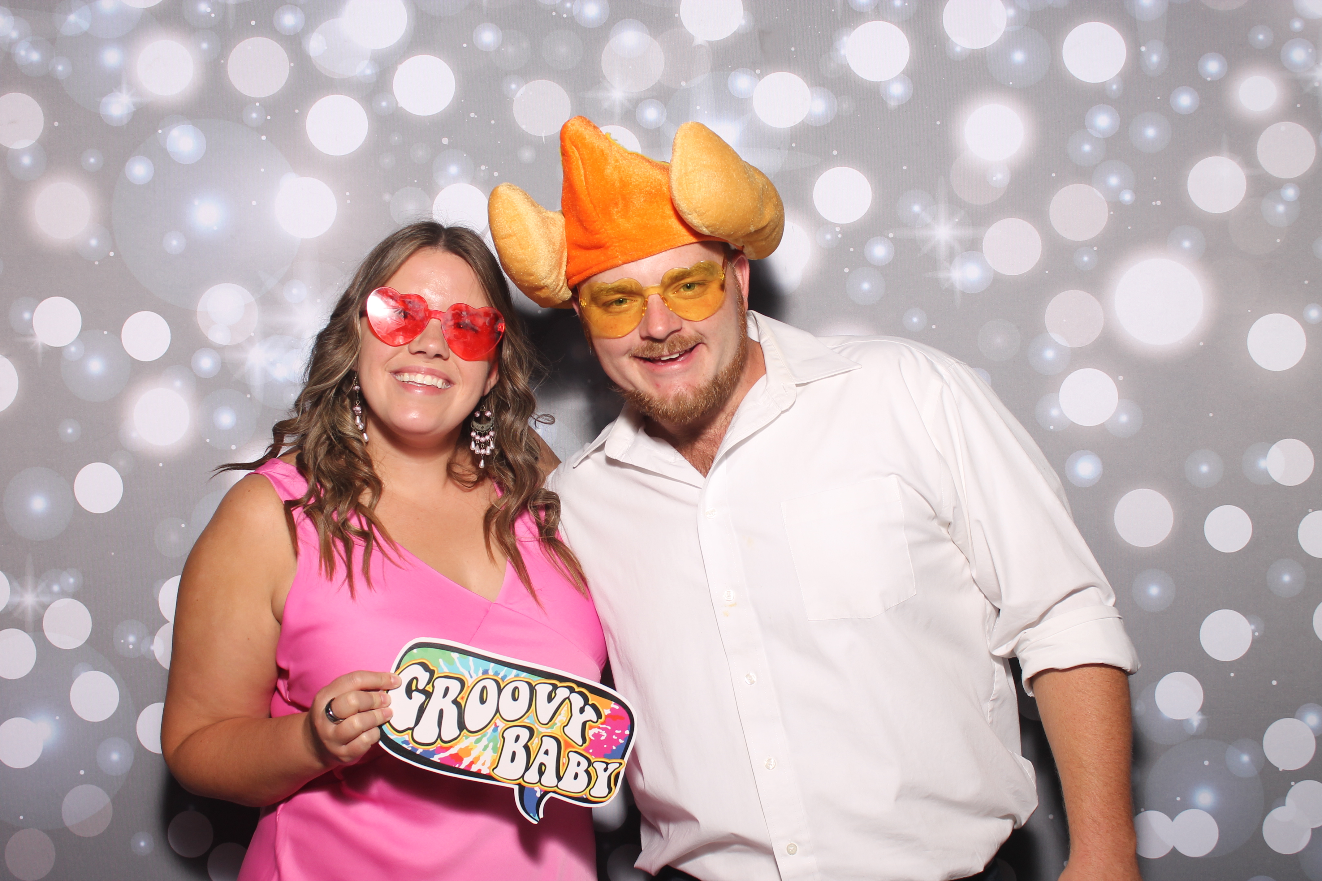 The Mercers | View more photos from the event at gallery.photoboothcincy.com/u/PhotoBoothCincy/The-Mercers
